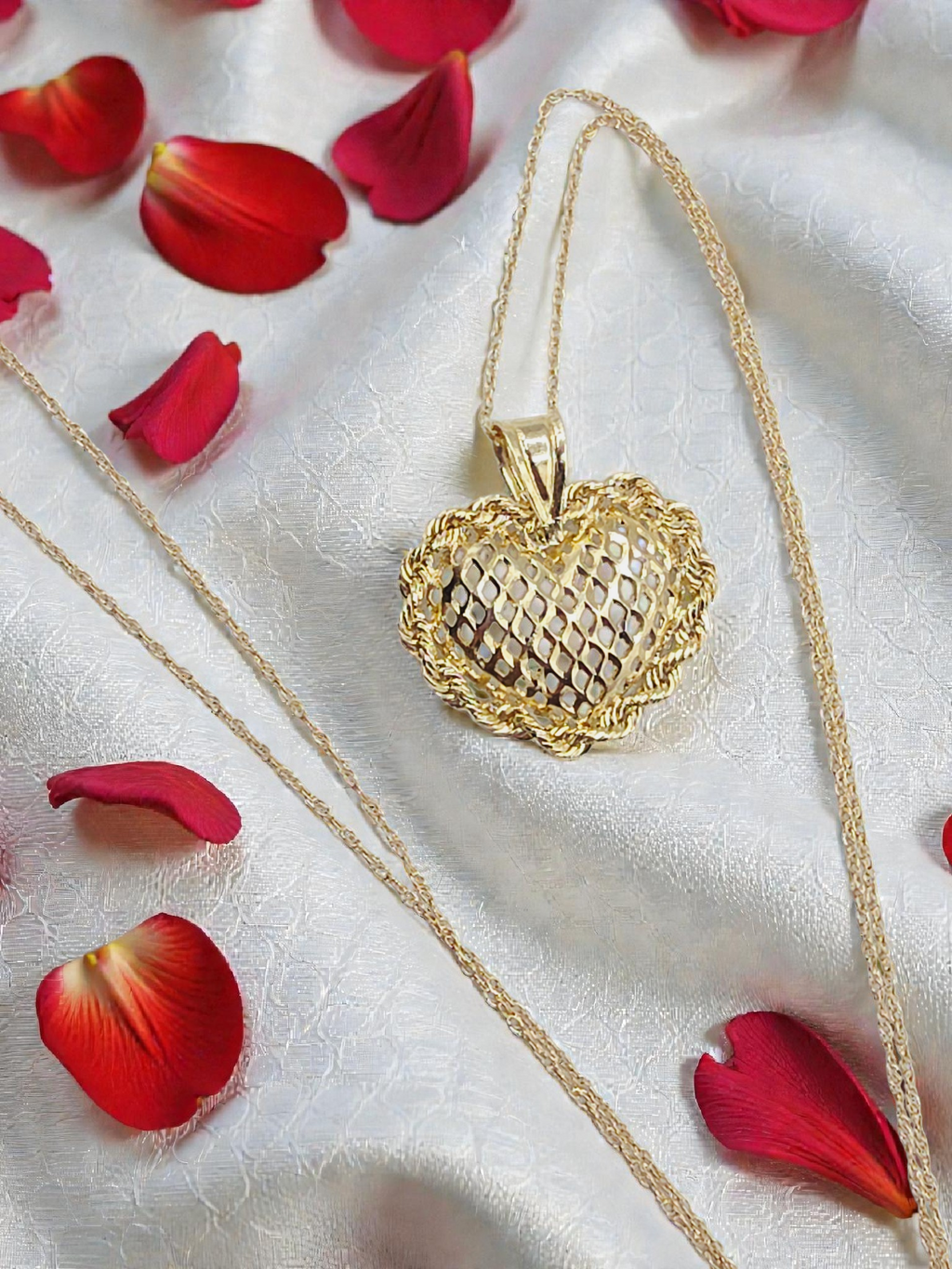 Michael Anthony Solid 14K Gold Filigree Heart Pendant Necklace - 18 Inches