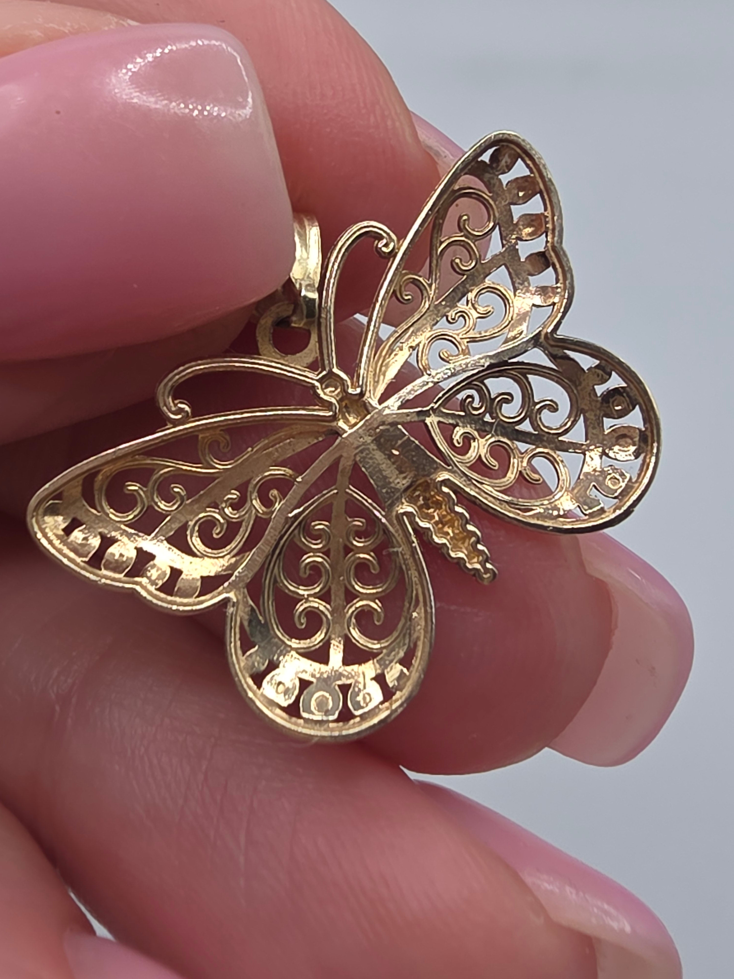 Solid 10K Two Tone Gold Filigree Butterfly Pendant Openwork Scrollwork