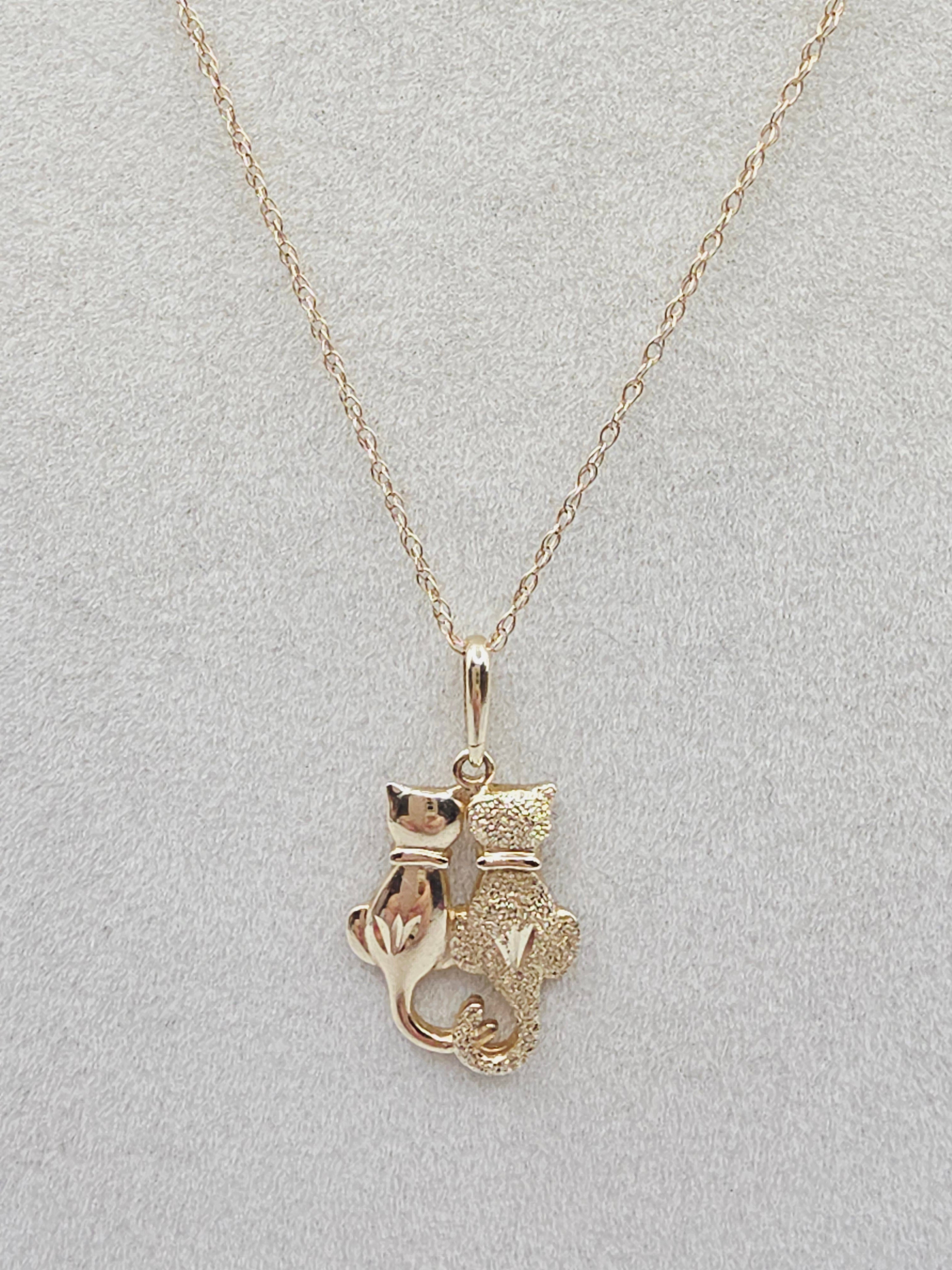 Solid 10K Yellow Gold Kitty Cat Love Couple Pendant Necklace - 18 Inch