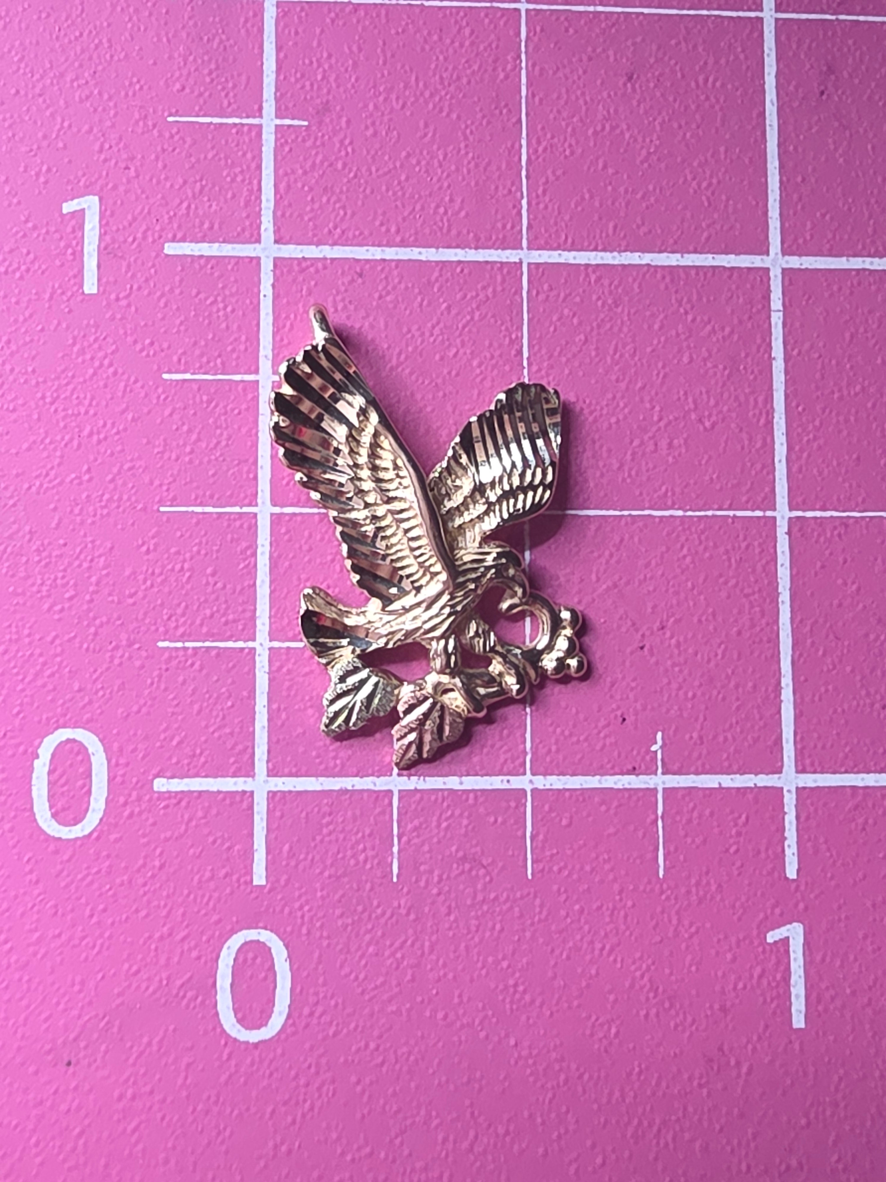 Vintage Black Hills Gold Solid 10K Tri-Color Soaring Eagle Pendant 12K Leaves