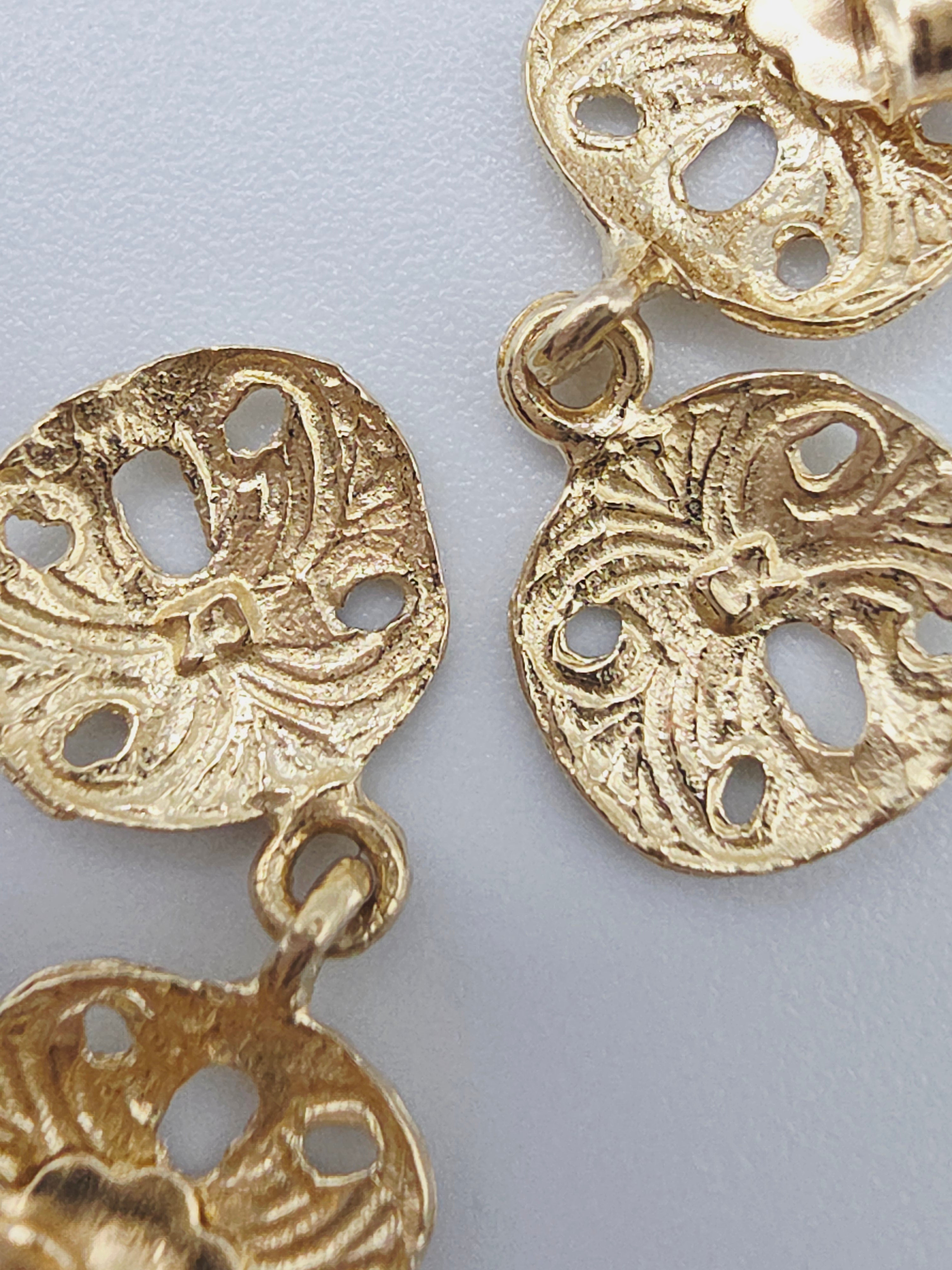 Solid 14K Yellow Gold Sand Dollar Dangle Drop Earrrings Beach