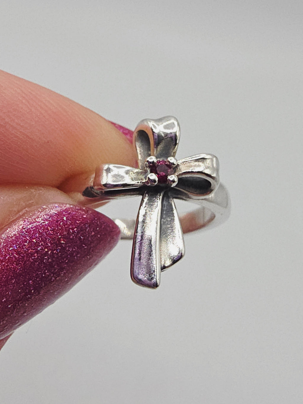 RETIRED James Avery 925 Sterling Silver Ribbon Cross Ring with Ruby - Size 5