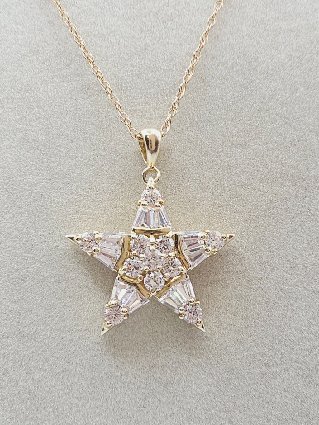Solid 14K Yellow Gold CZ Star Pendant Necklace - 18 Inch