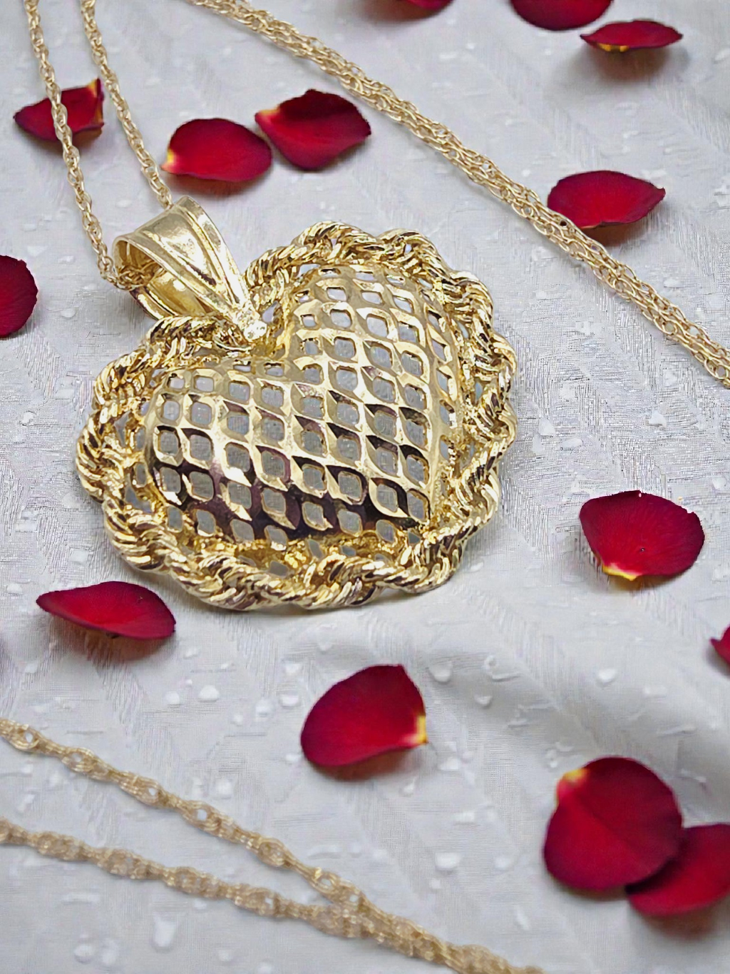 Michael Anthony Solid 14K Gold Filigree Heart Pendant Necklace - 18 Inches