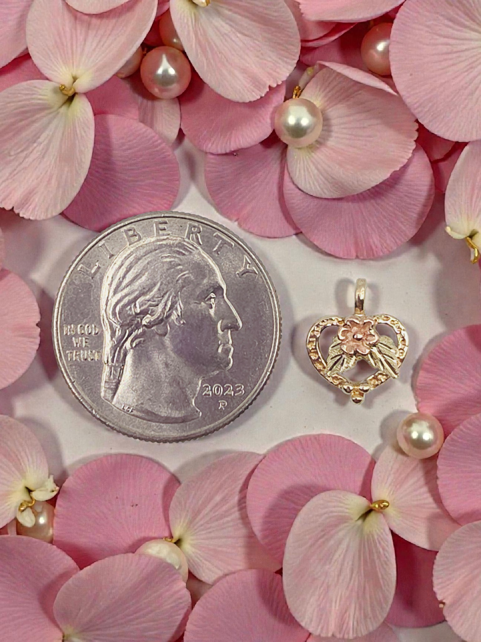 Black Hills Gold Solid 10K Tri-Color Floral Rose Flower Necklace Pendant