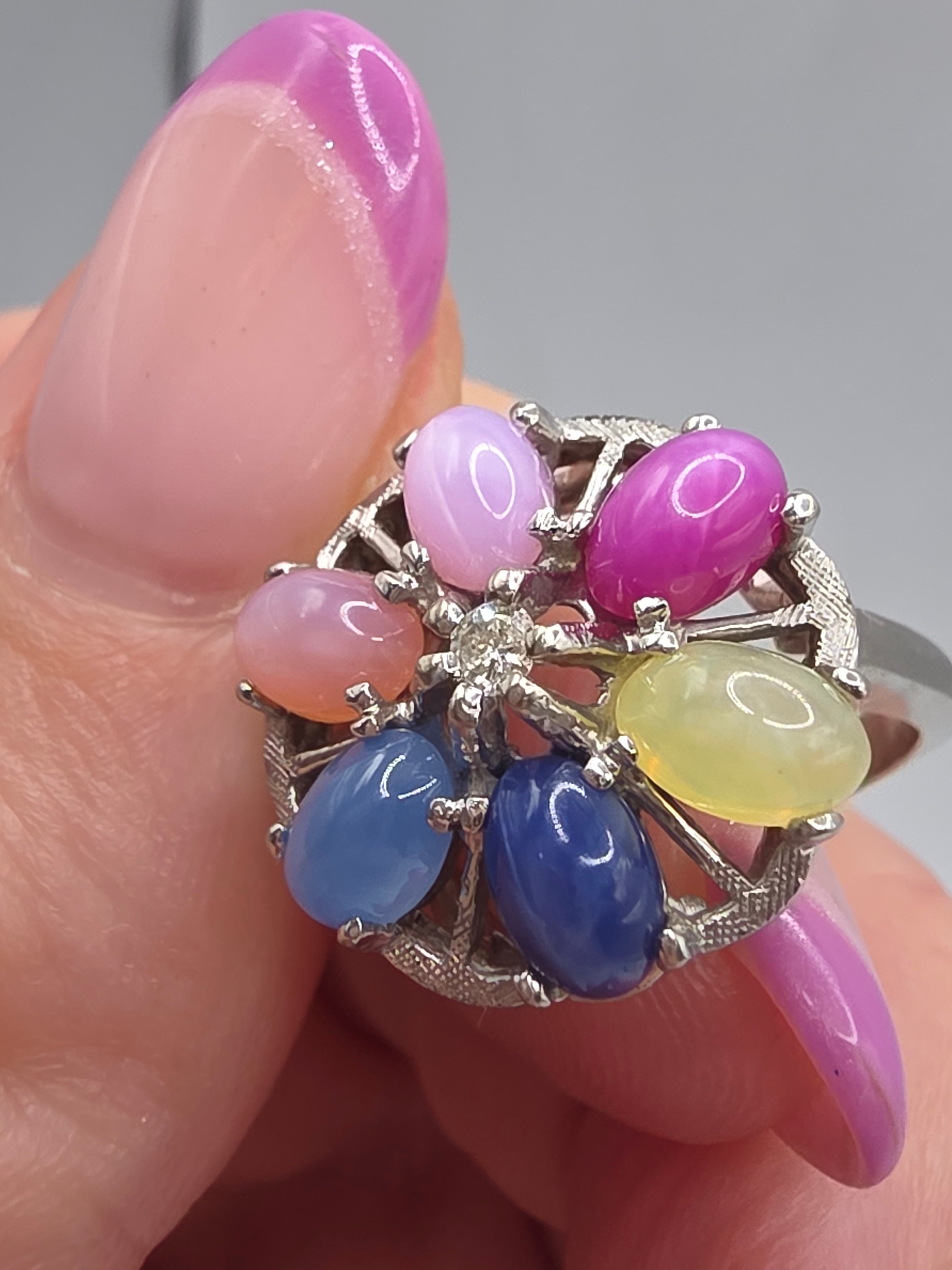 Stunning Solid 10K White Gold Diamond & Rainbow Star Sapphire Halo Ring - Size 6