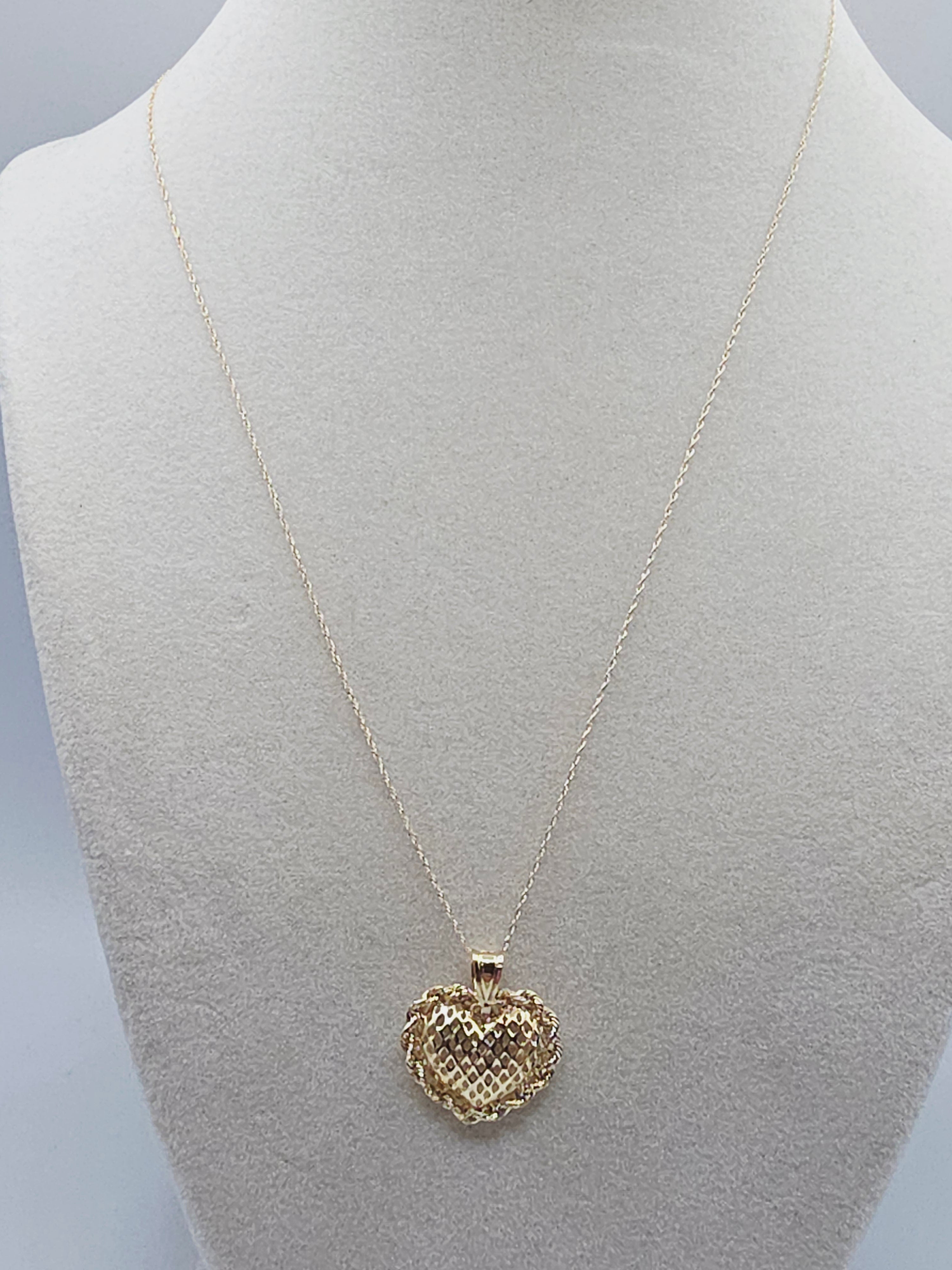 Michael Anthony Solid 14K Gold Filigree Heart Pendant Necklace - 18 Inches