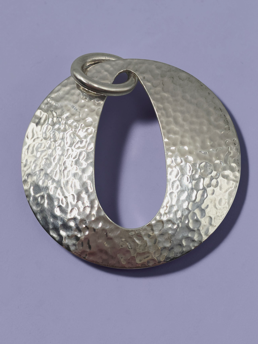 RETIRED James Avery Hammered Open Circle 925 Sterling Silver Necklace Pendant