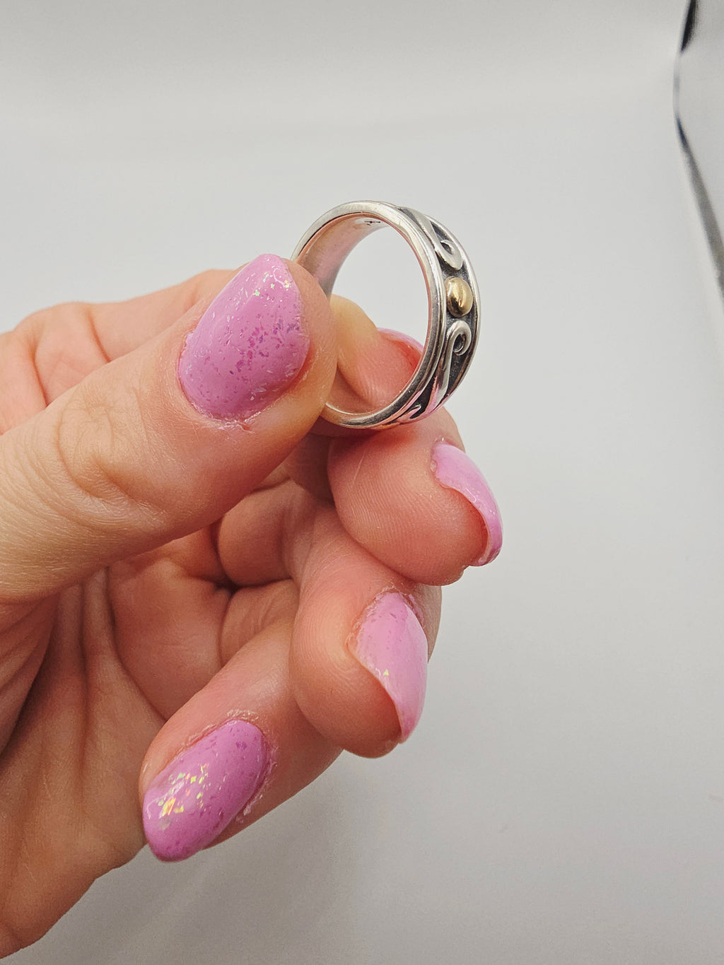 RETIRED James Avery 14K Gold Dot & Sterling Silver Swirl Band Ring - Sz 7