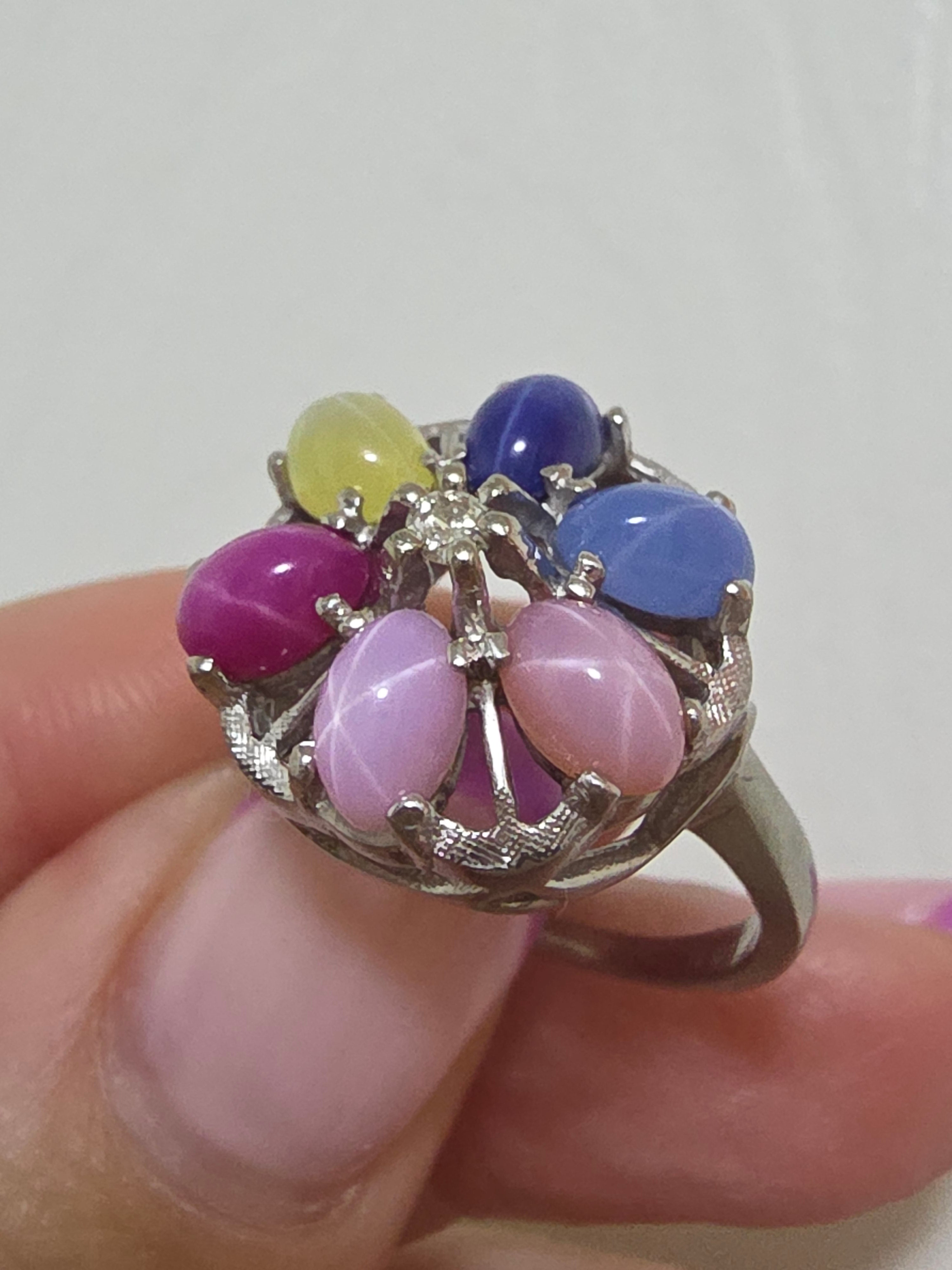 Stunning Solid 10K White Gold Diamond & Rainbow Star Sapphire Halo Ring - Size 6