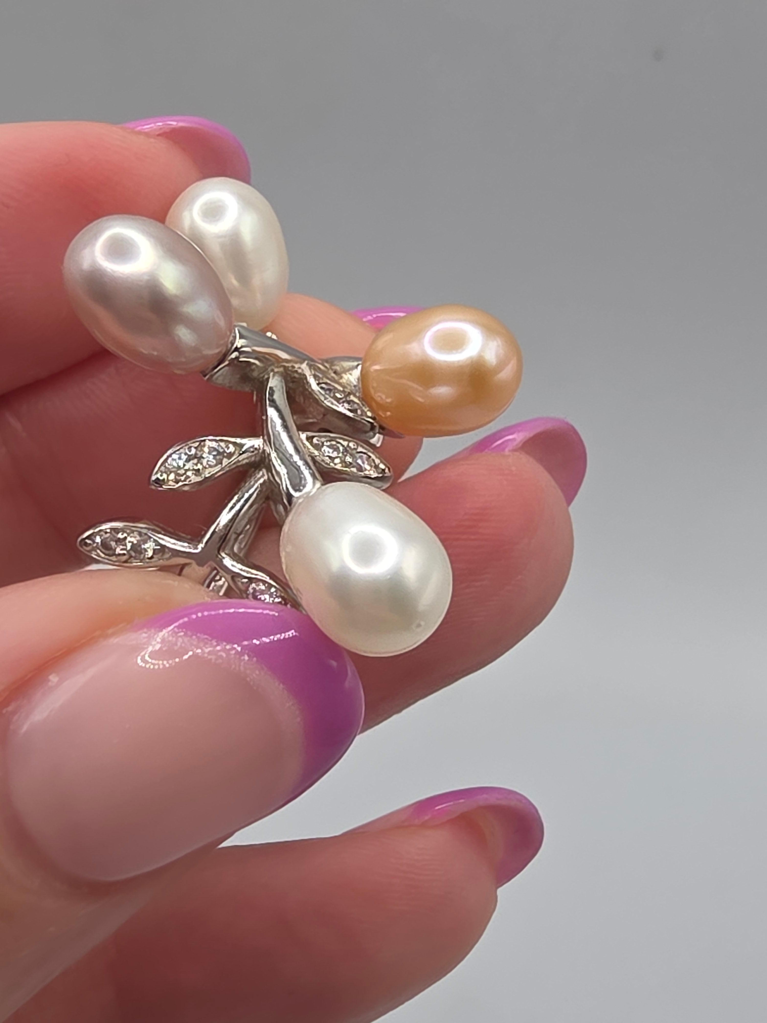 925 Sterling Silver Multi Color Pearl Floral Ring with CZ Leaf Accents - Size 6