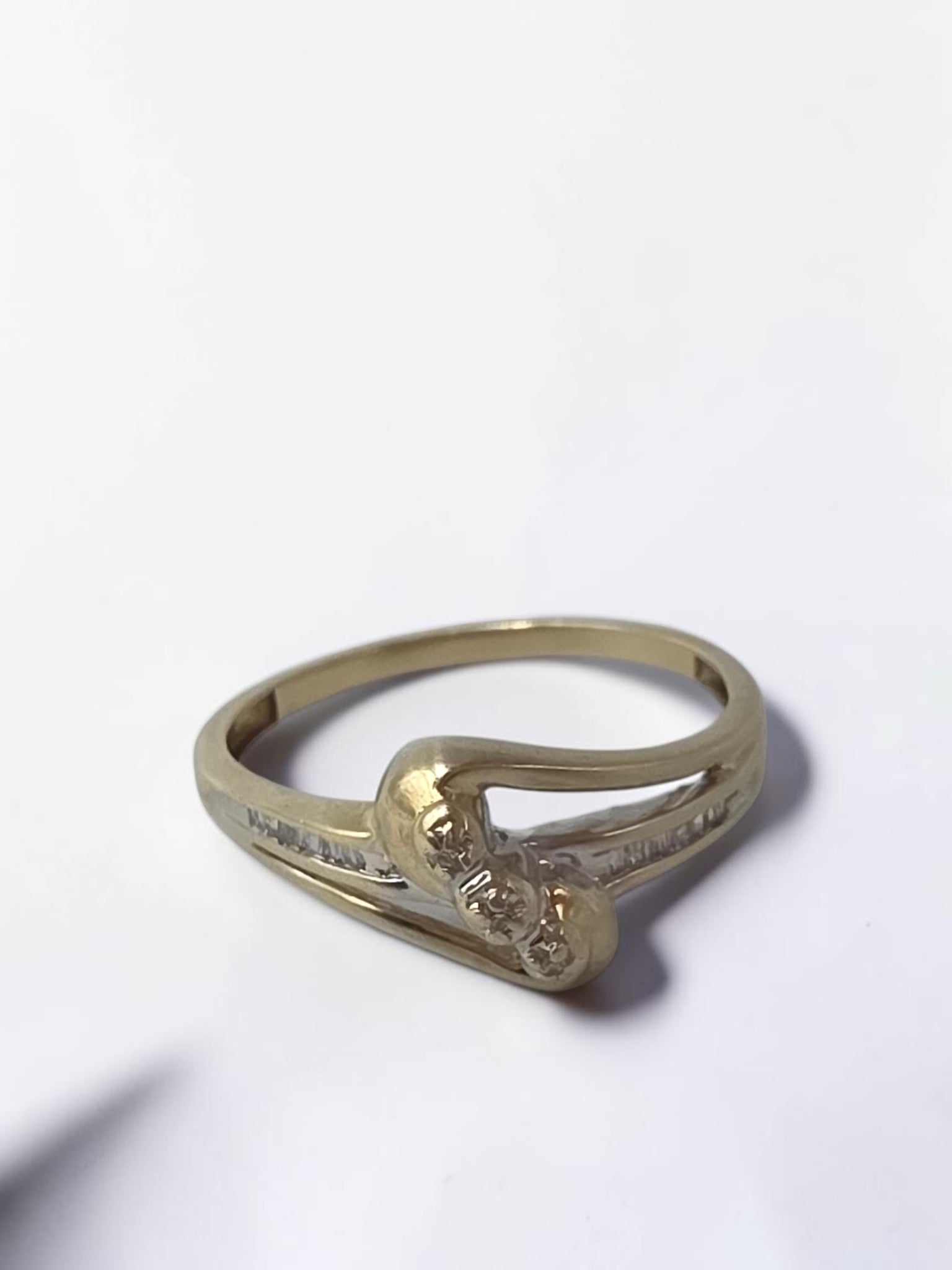JWBR Solid 10K Yellow Gold Three Stone Baguette Diamond Bypass Ring Size 8.75