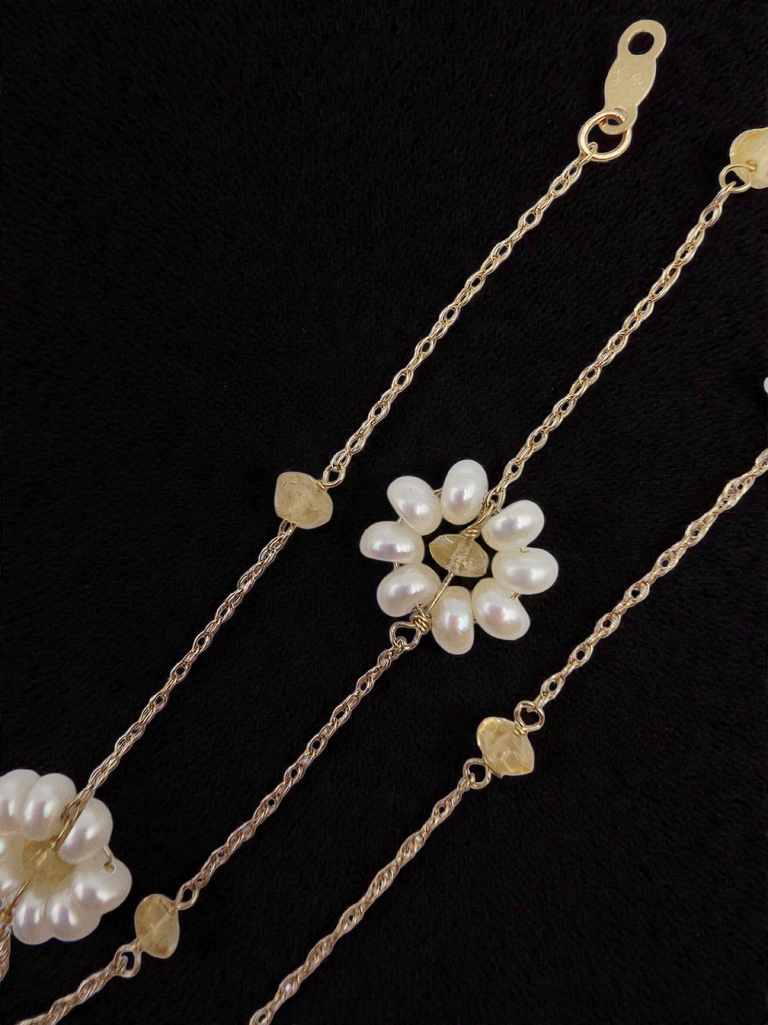 Solid 14K Yellow Gold Chain Necklace with Floral Pearl Accents - 15 Inches