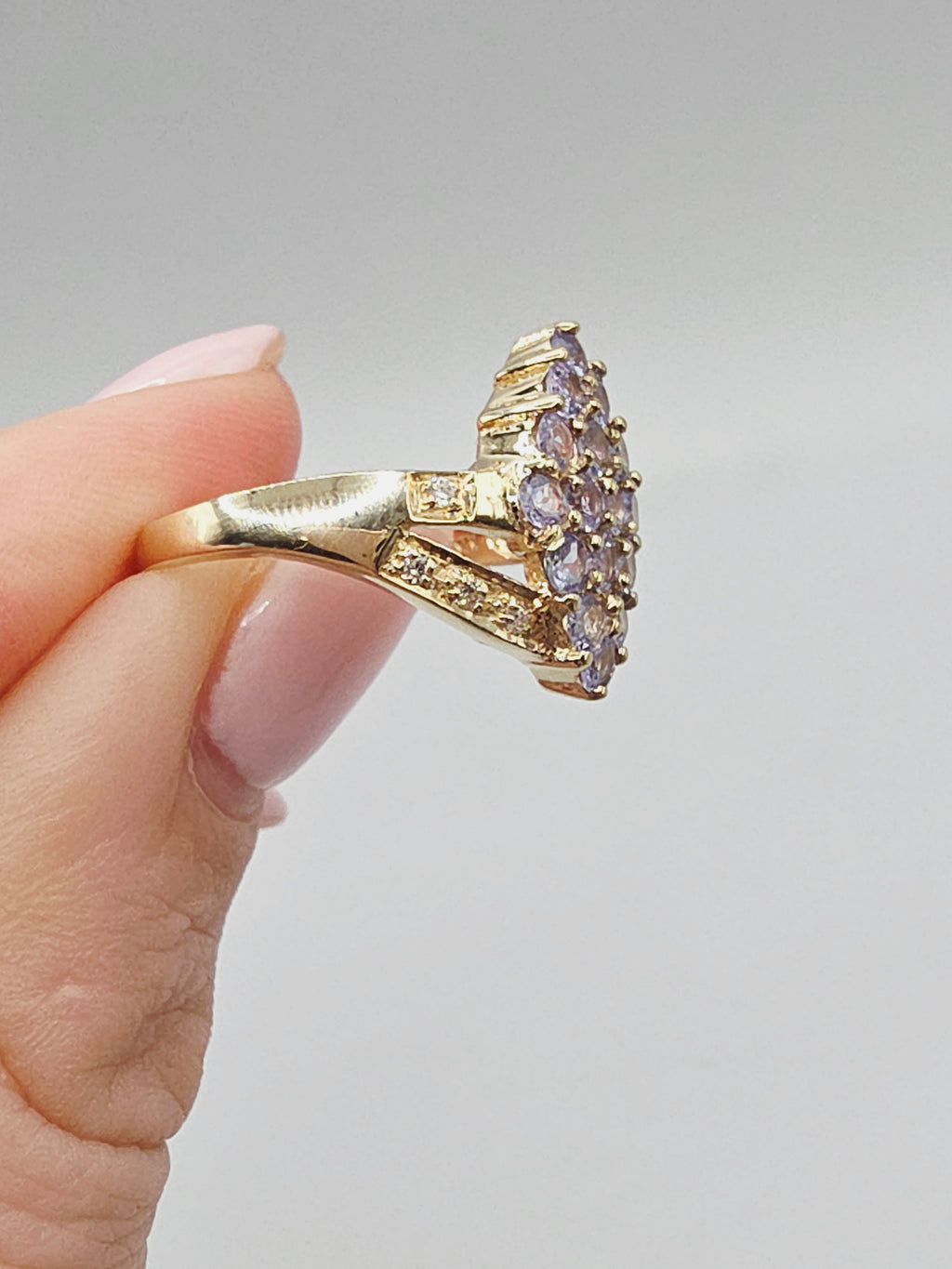 Solid 10K Yellow Gold Tanzanite Cluster Ring - Size 8
