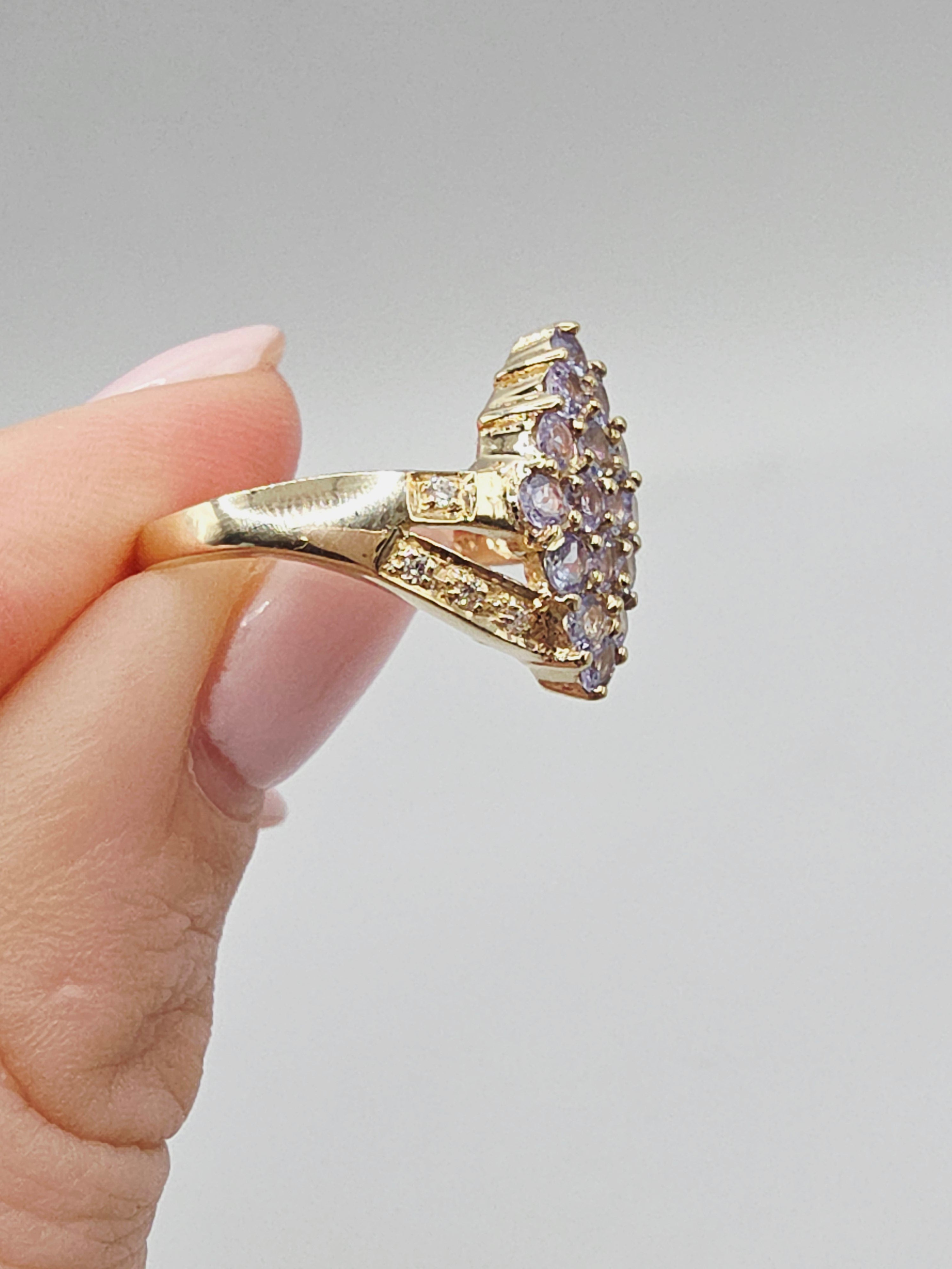 Solid 10K Yellow Gold Tanzanite Cluster Ring - Size 8