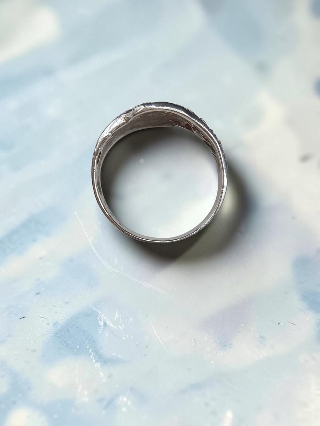 Vintage Sterling Silver Unique Pattern Engraved Ring Size 7.5