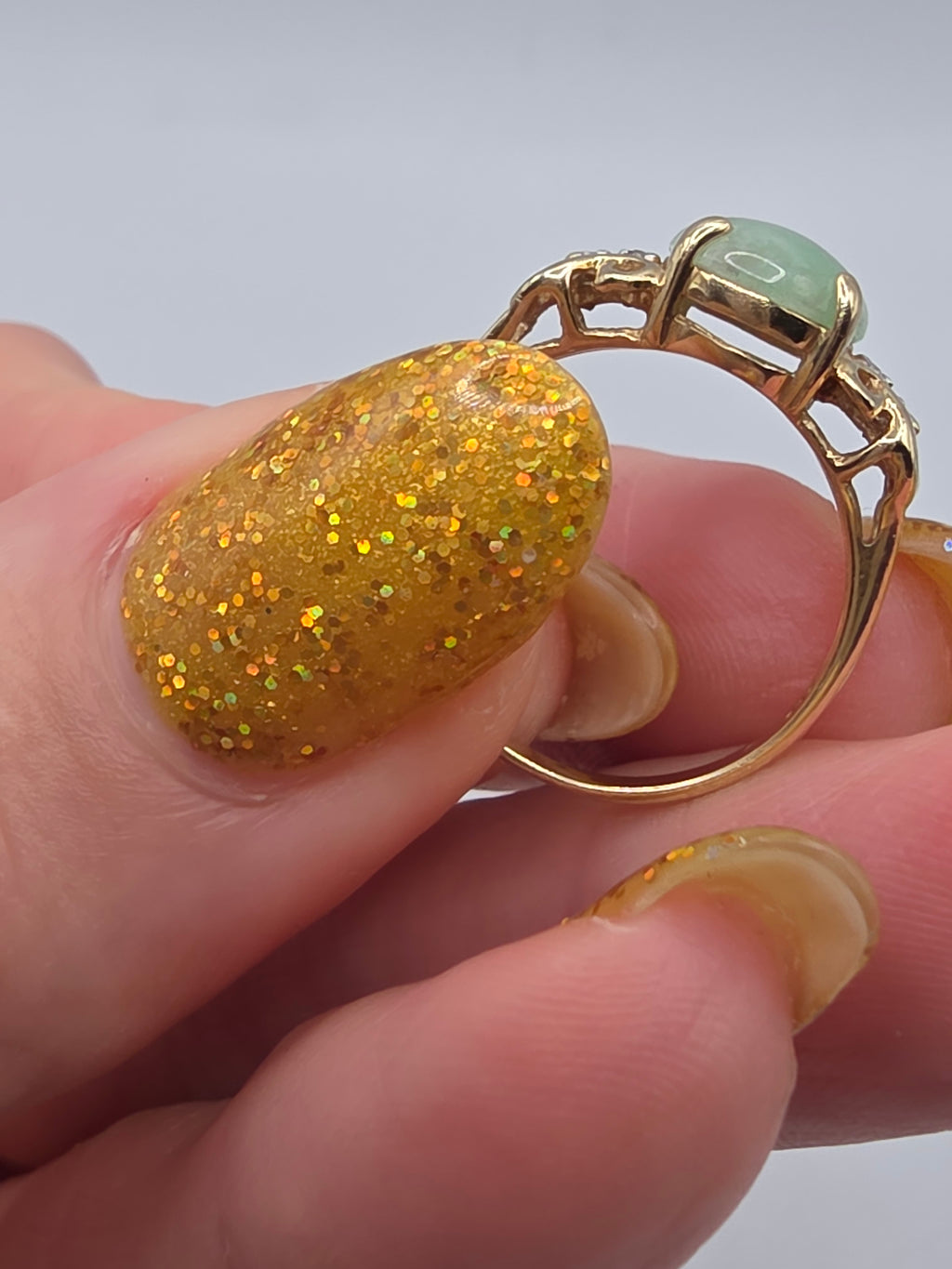 Vintage Designer East Arts Solid 14K Yellow Gold Jade & Diamond Ring Size - 6.25