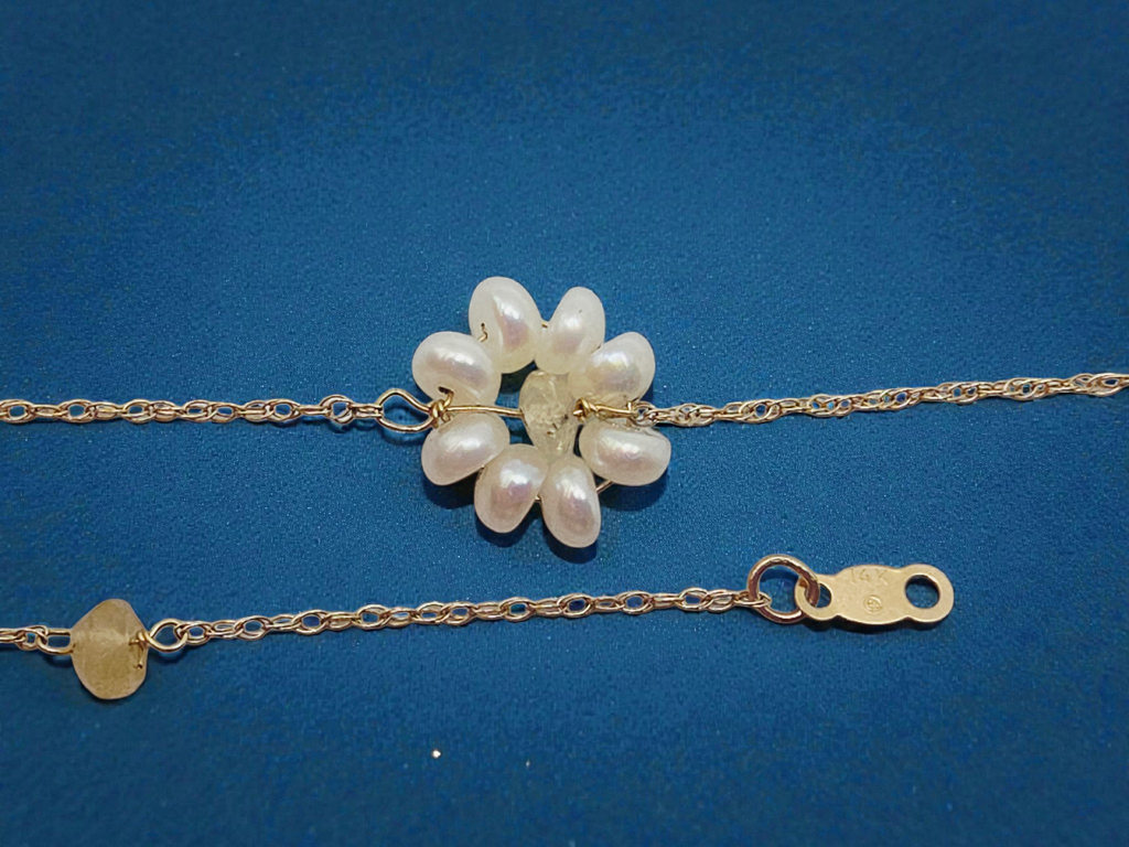 Solid 14K Yellow Gold Chain Necklace with Floral Pearl Accents - 15 Inches