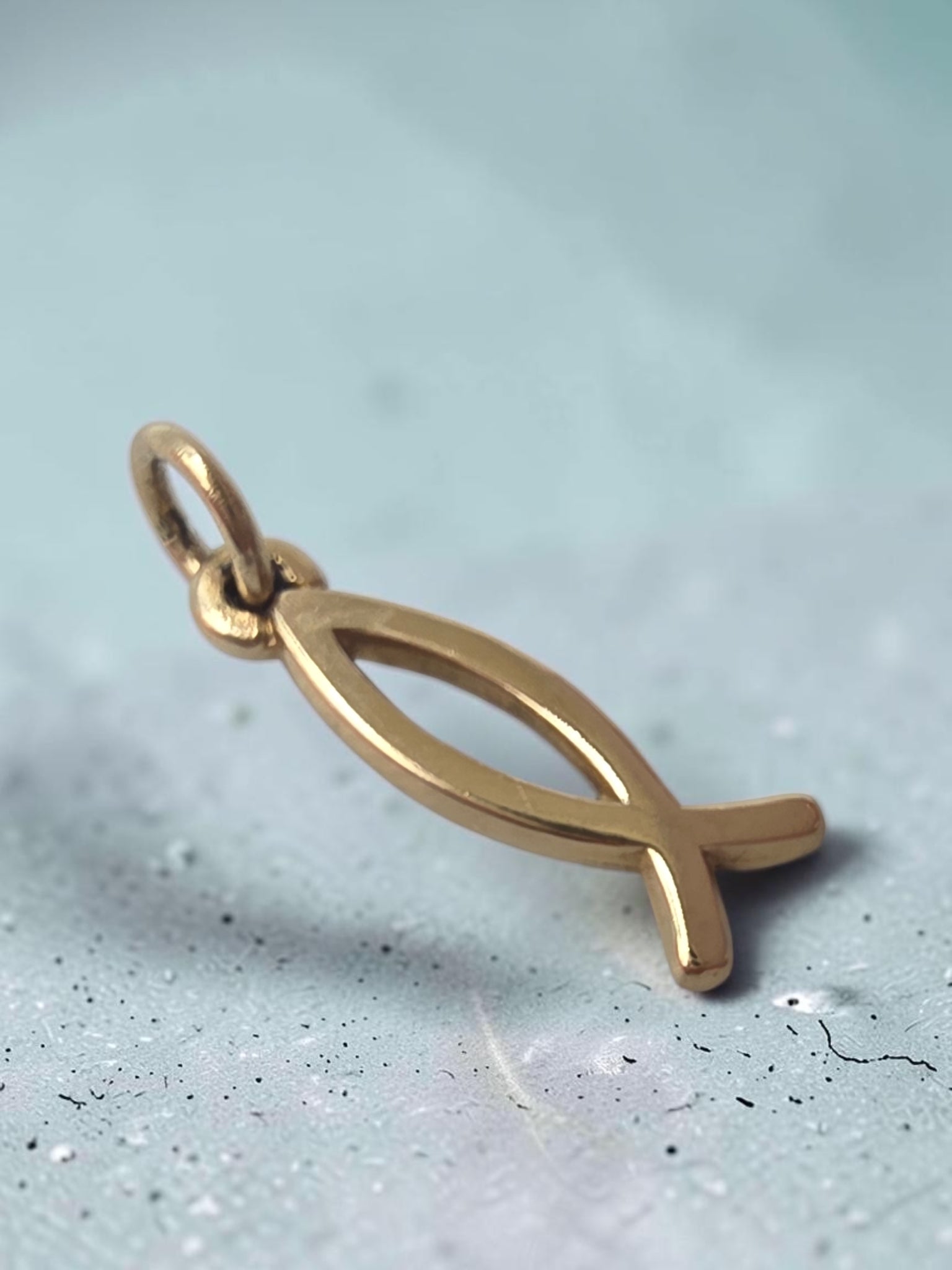 RETIRED James Avery Solid 14K Gold Ichthus Fish Charm Pendant - Uncut with Box