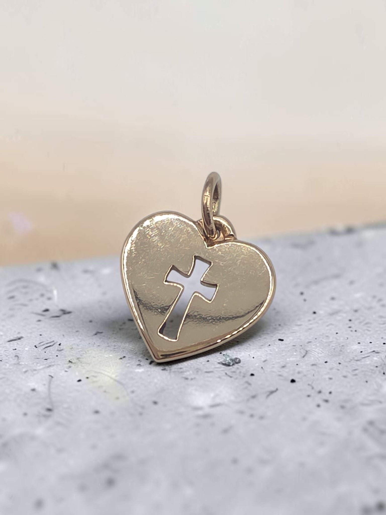 James Avery Solid 14K Yellow Gold Crosslet Cross Heart Charm Pendant