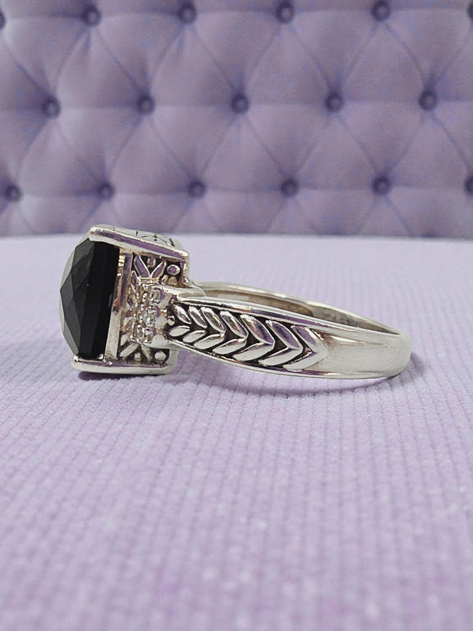 EFFY 925 Sterling Silver Ring with Black Onyx & Diamonds – Size 7