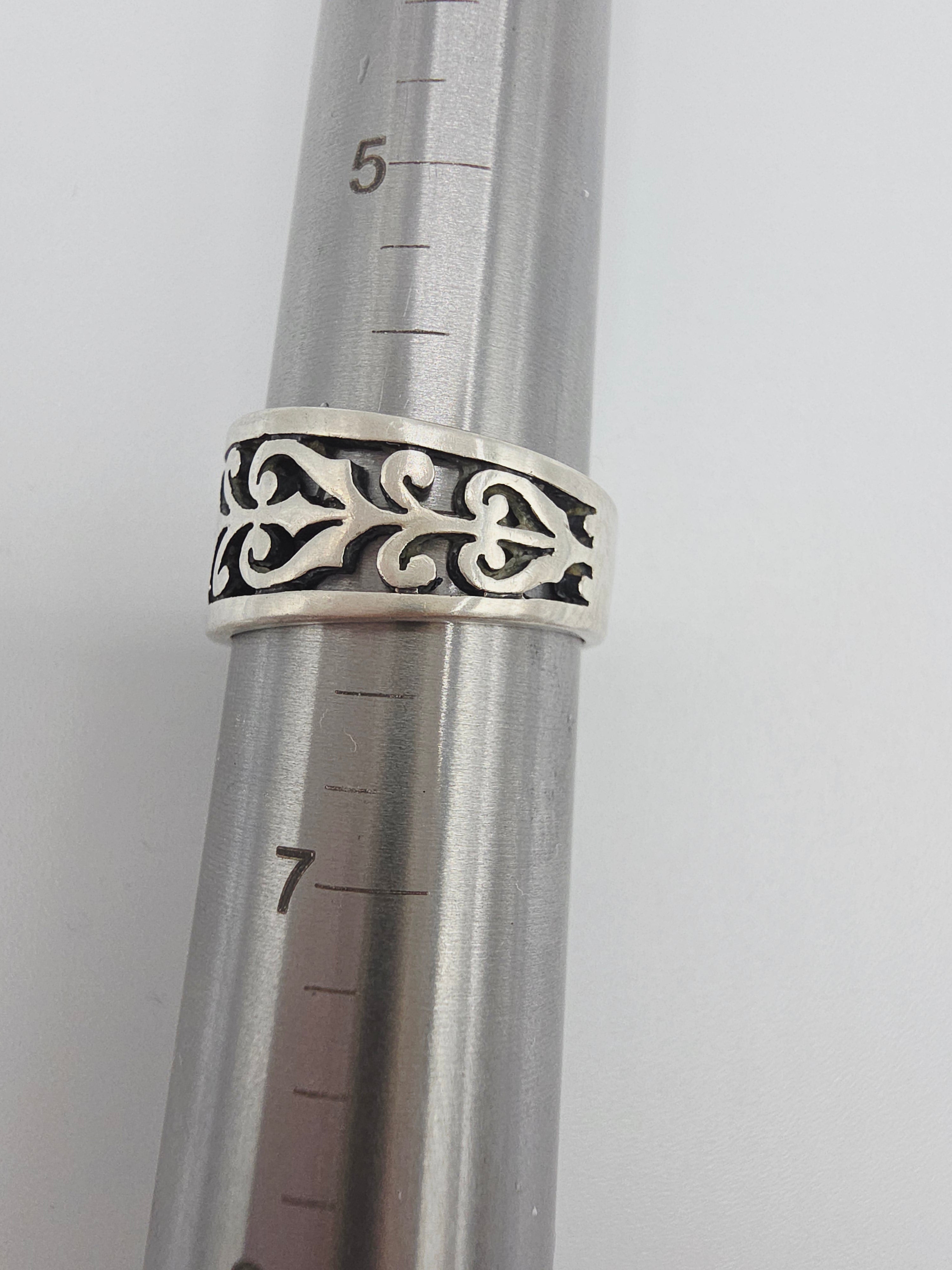 RETIRED James Avery Adorned Open Scrollwork Sterling Silver Ring Size 6