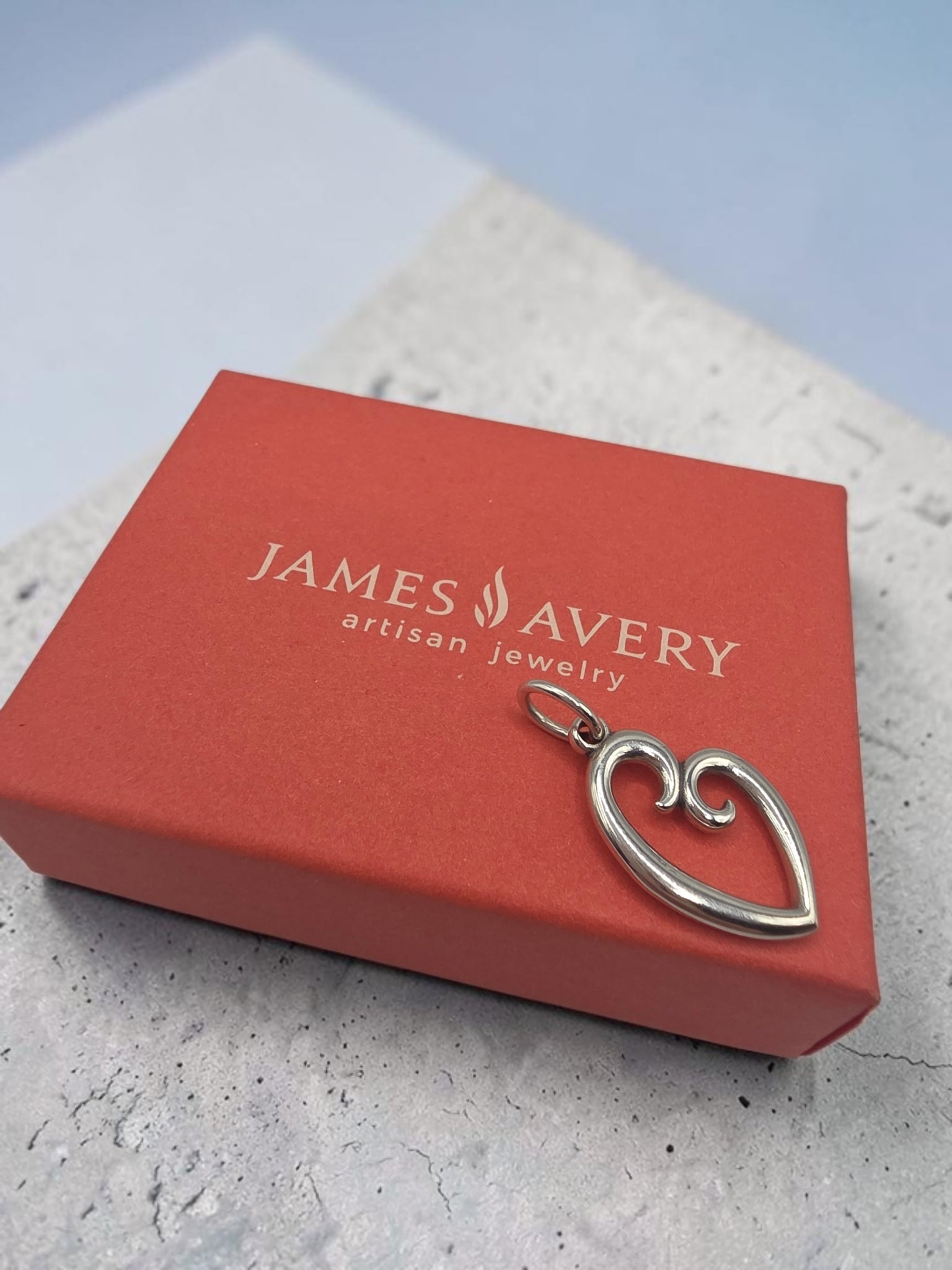James Avery 925 Sterling Silver Mothers Love Heart Charm Pendant Uncut Loop