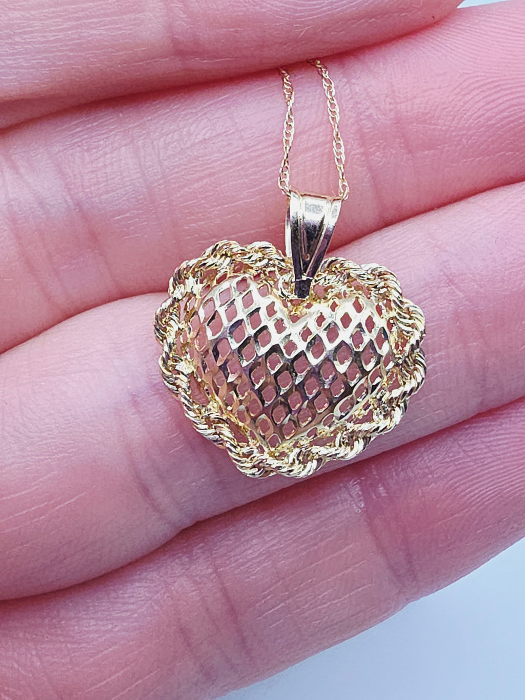 Michael Anthony Solid 14K Gold Filigree Heart Pendant Necklace - 18 Inches