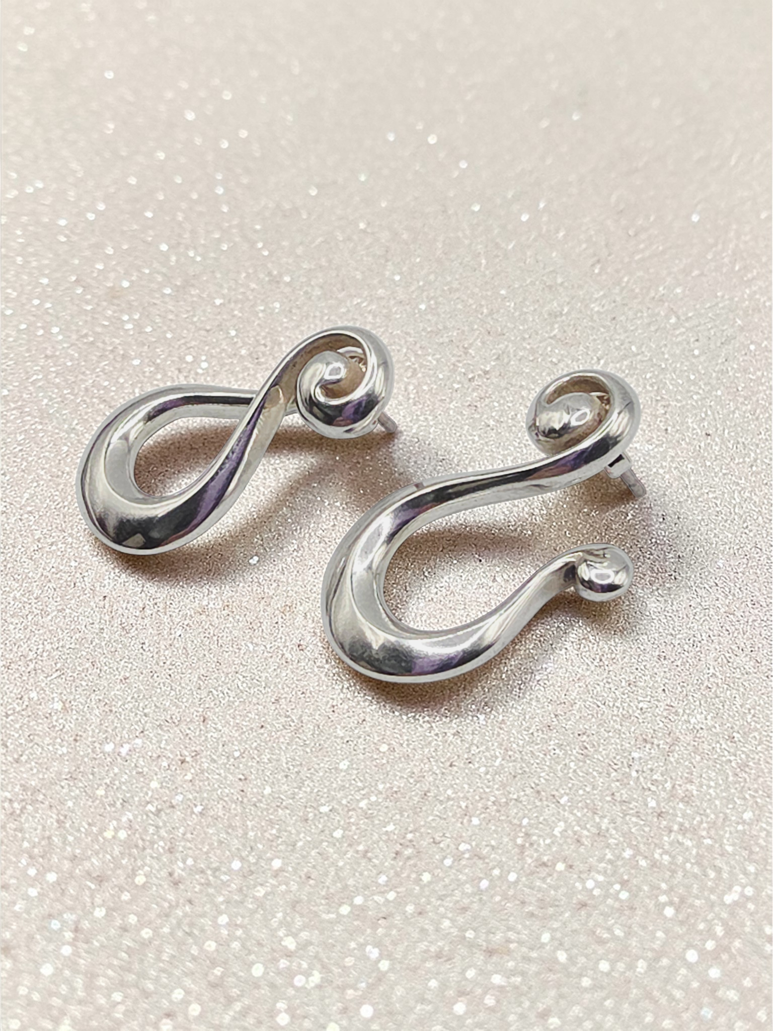 RETIRED James Avery Tranquil Waves Sterling Silver Earrings - HTF RARE
