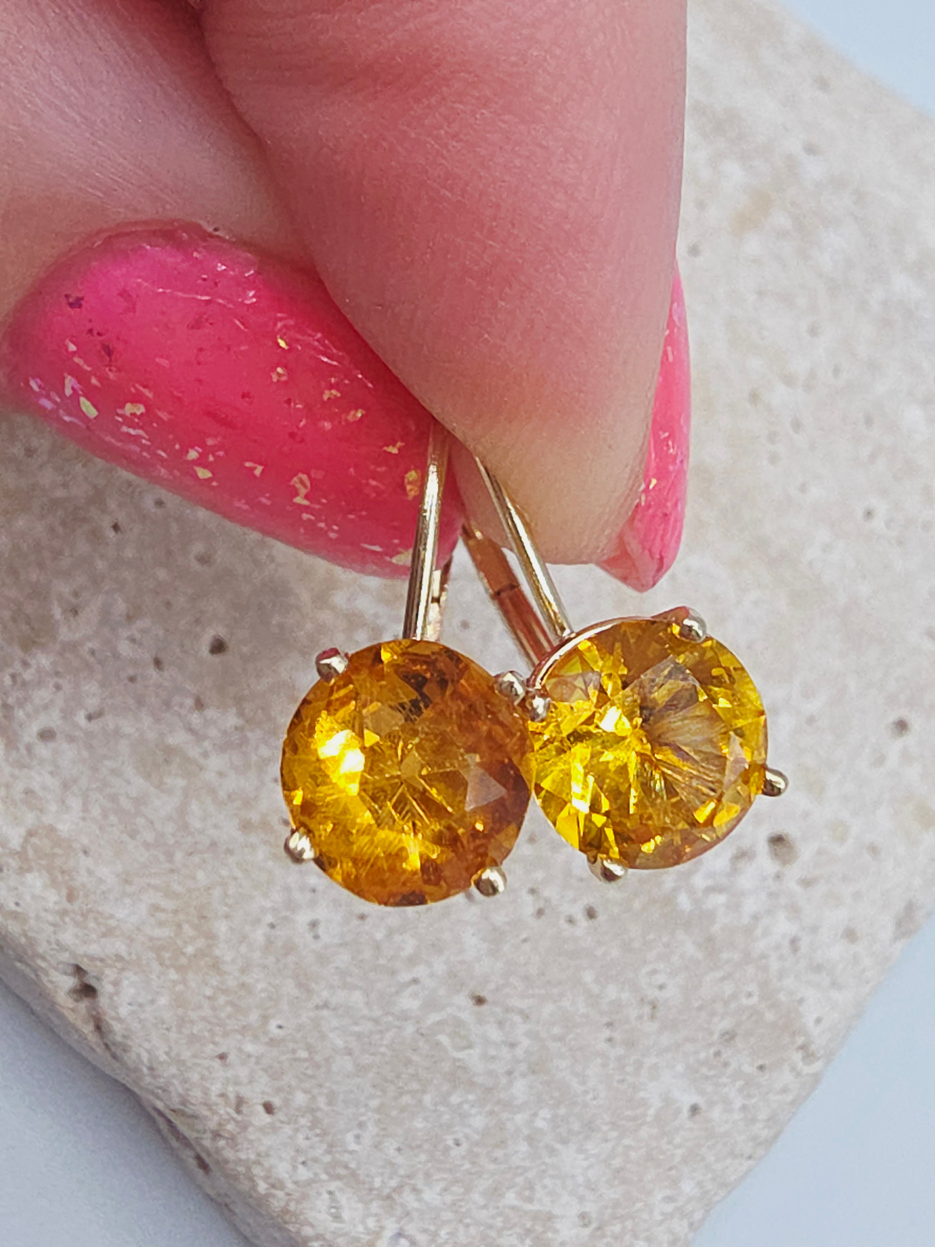 Solid 14K Yellow Gold Round Cut Citrine Leverback Drop Earrings