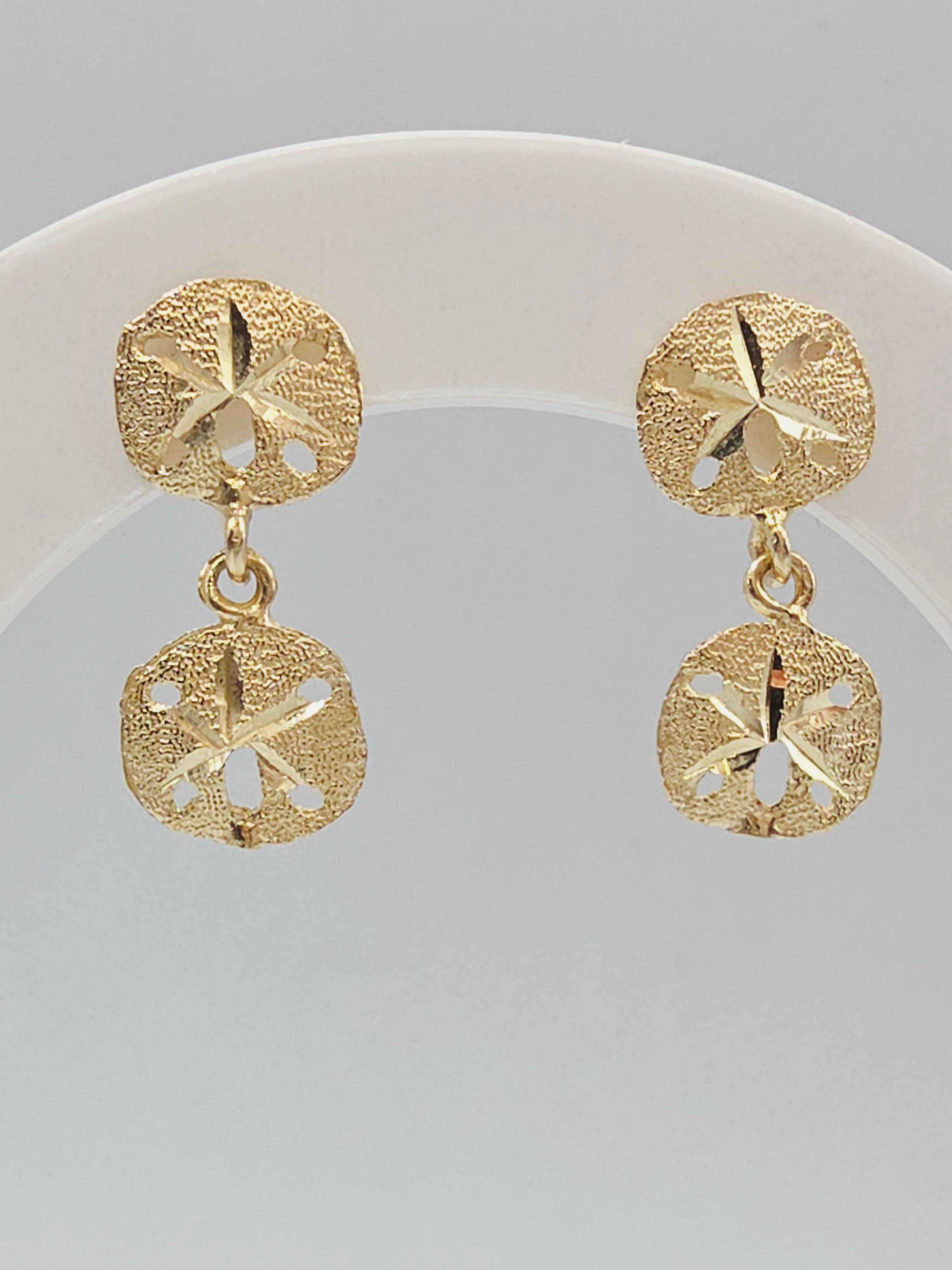 Solid 14K Yellow Gold Sand Dollar Dangle Drop Earrrings Beach
