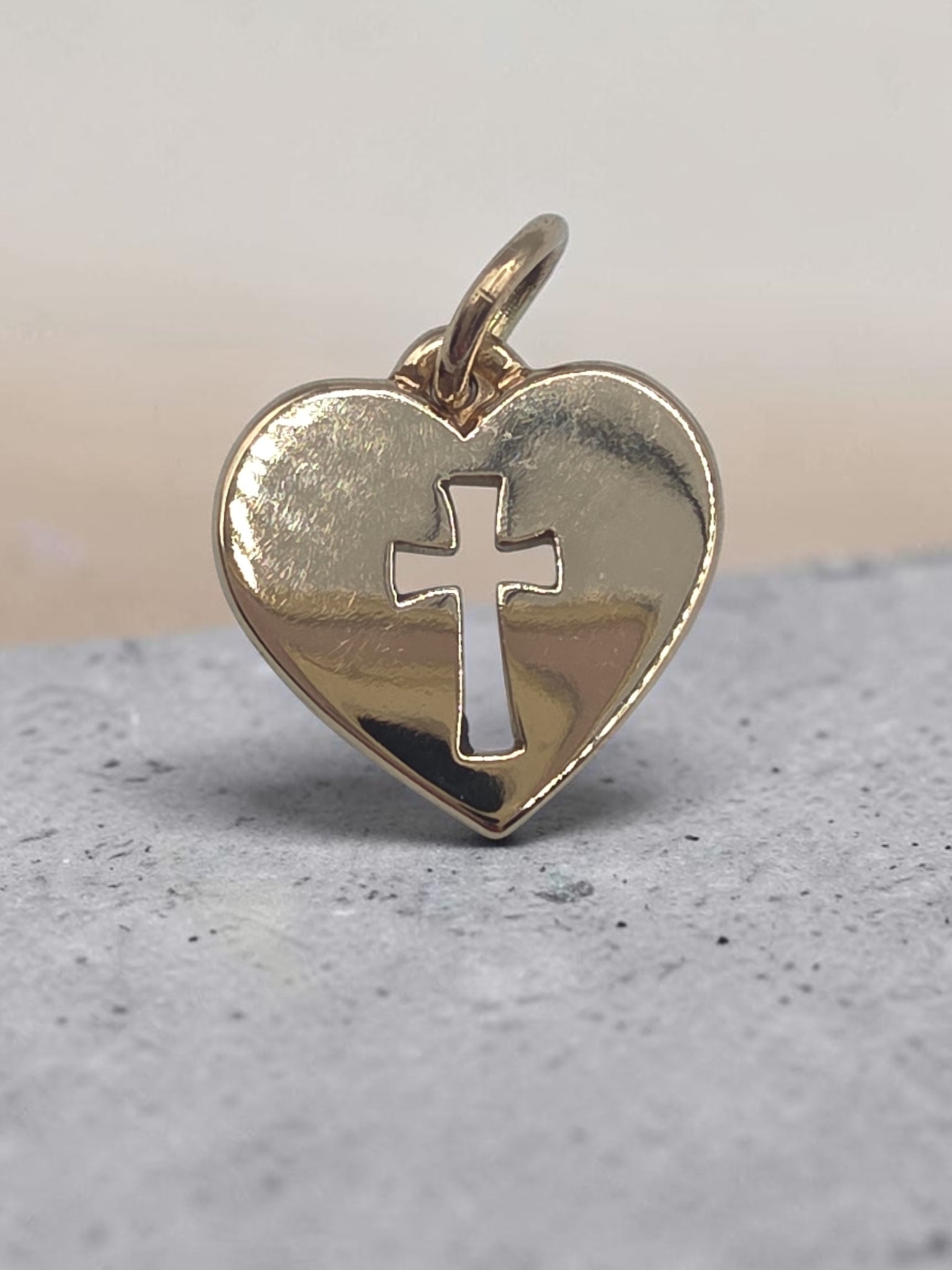 James Avery Solid 14K Yellow Gold Crosslet Cross Heart Charm Pendant