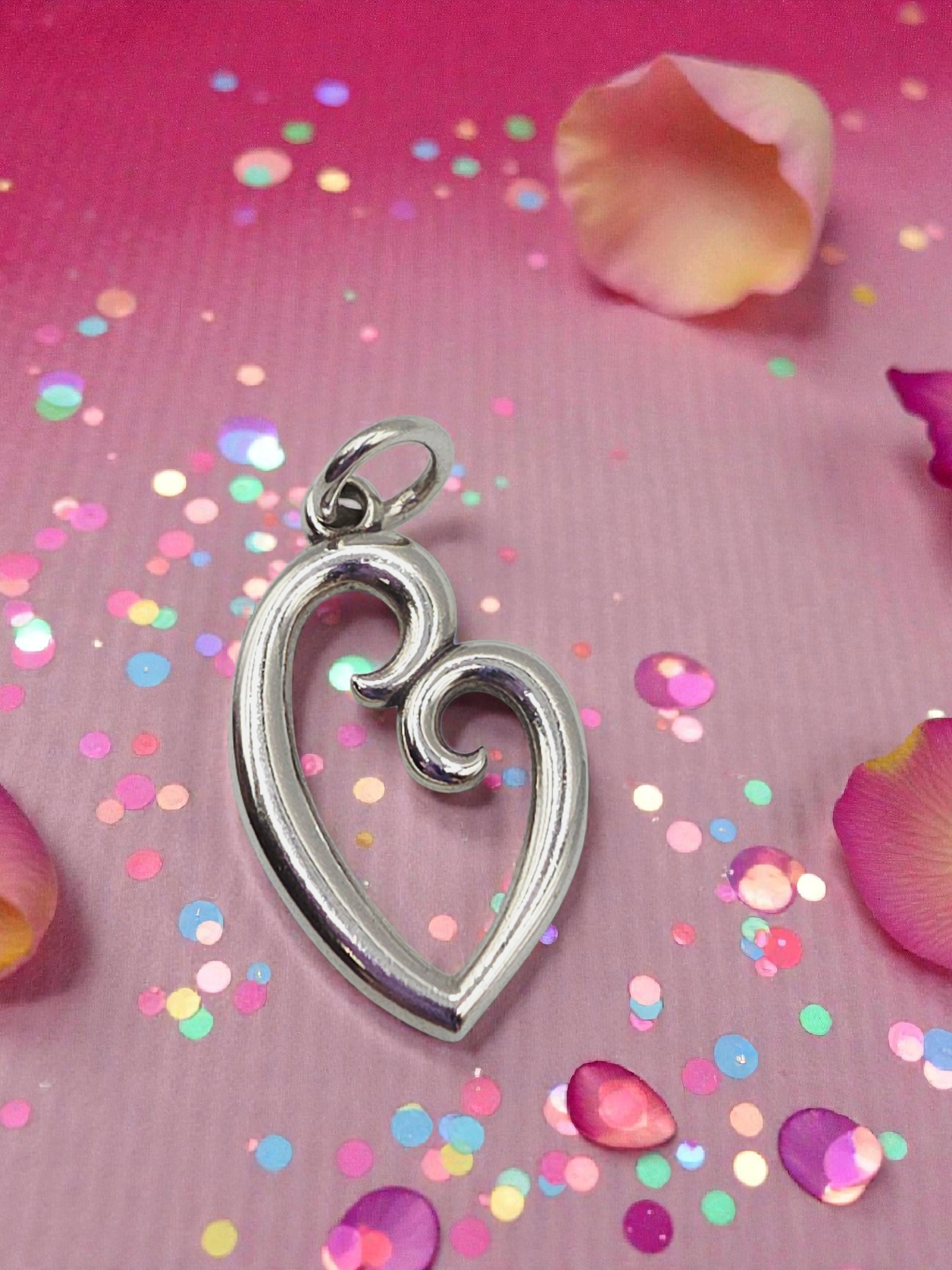 James Avery 925 Sterling Silver Mothers Love Heart Charm Pendant