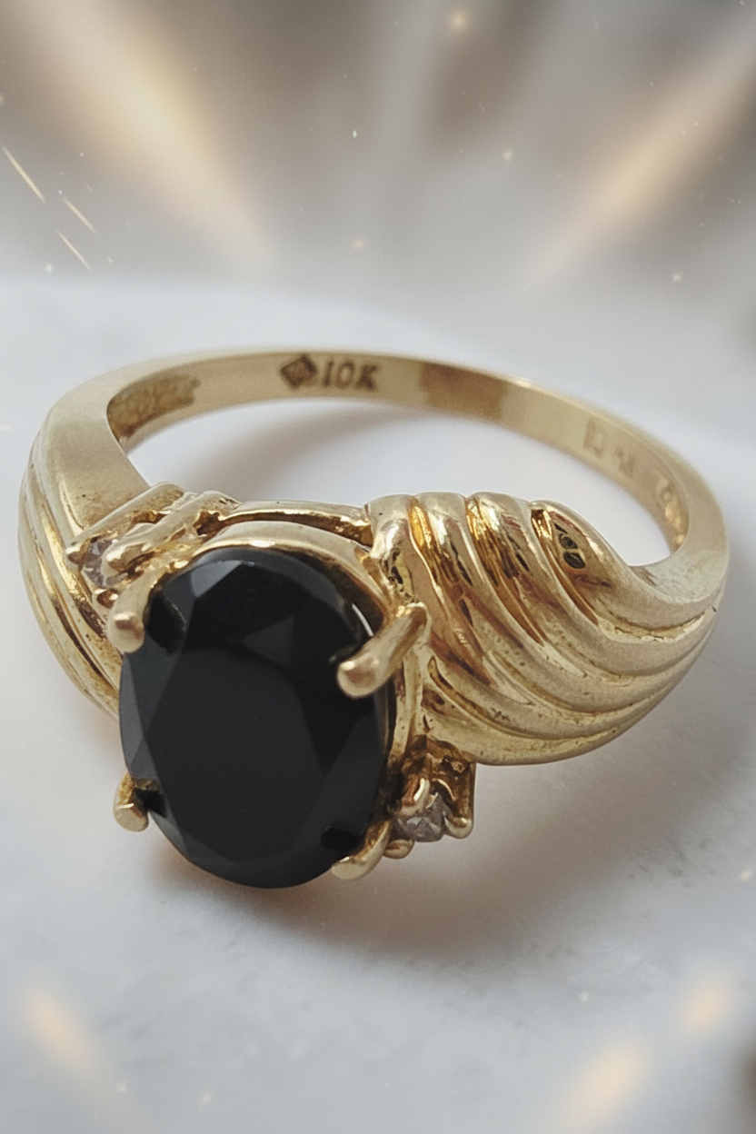 Solid 10K Yellow Gold Ring with Oval-Cut Black Onyx & Diamond Accents – Size 6.5