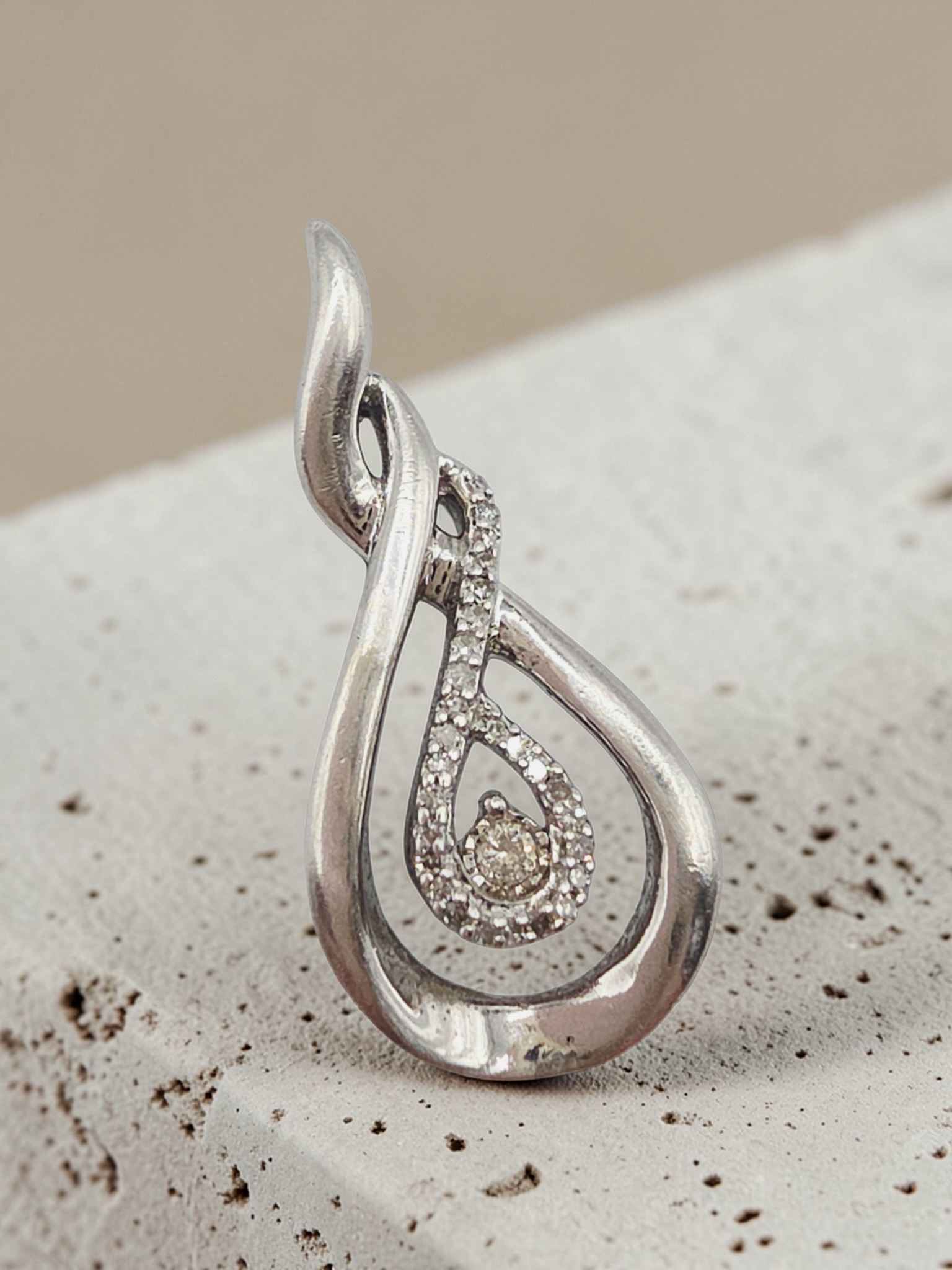 Jane Seymour 925 Sterling Silver Diamond Necklace Pendant