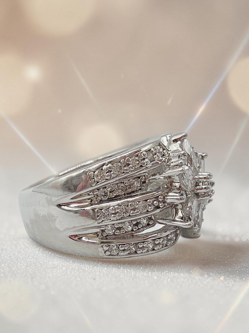 Solid 925 Sterling Silver Marquise Cluster Floral Starburst Ring – Size 6