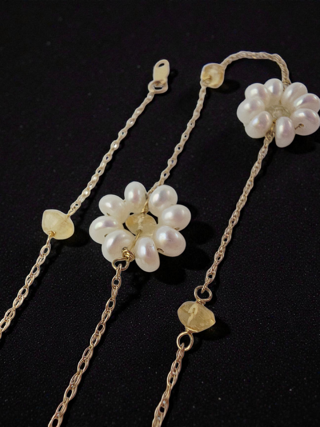 Solid 14K Yellow Gold Chain Necklace with Floral Pearl Accents - 15 Inches