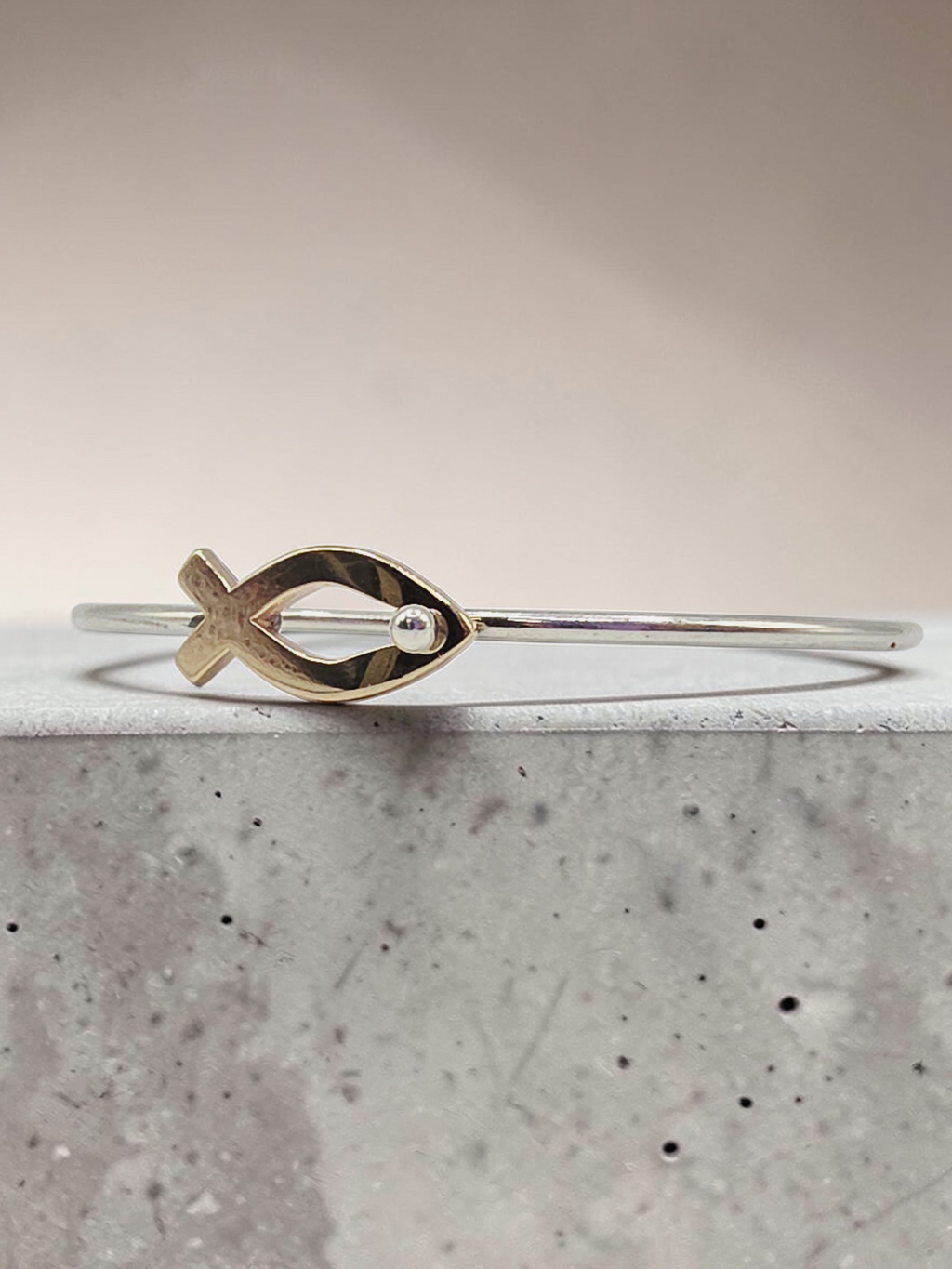 James Avery Sterling Silver Bangle Bracelet with Solid 14K Gold Ichthus - 7 Inch