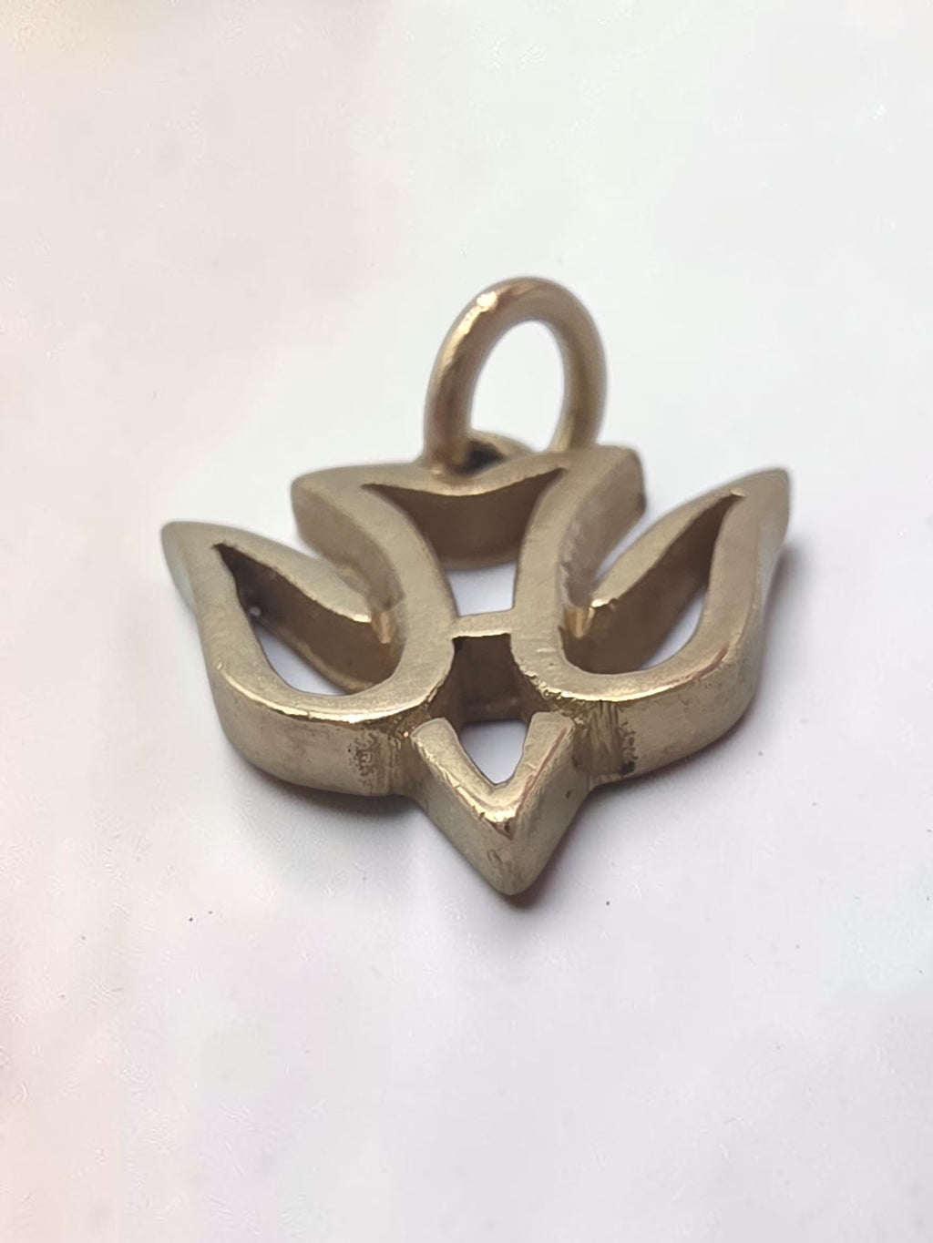 RETIRED James Avery Descending Dove Solid 14K Yellow Gold Charm Pendant