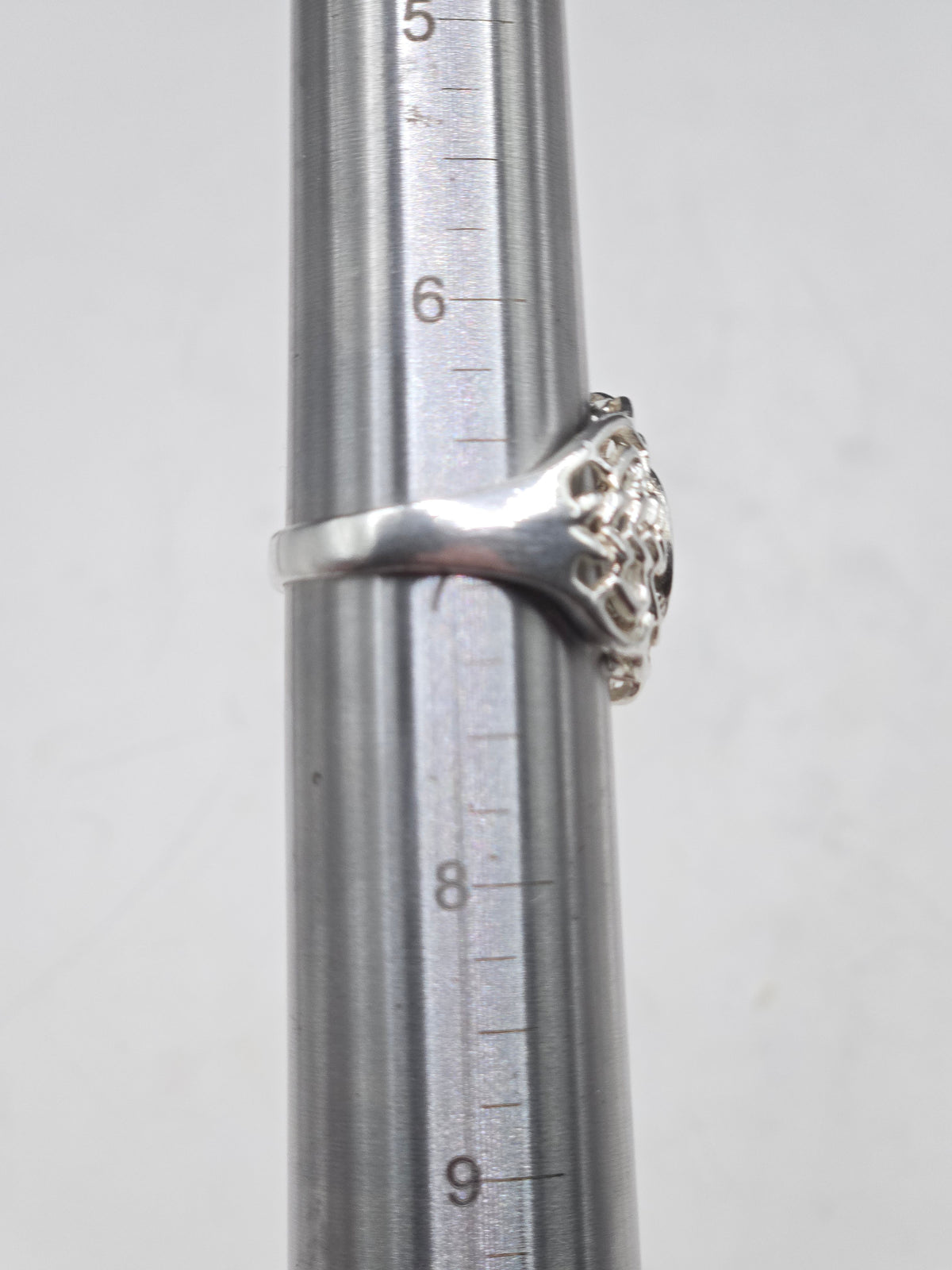 925 Sterling Silver CZ Cubic Zirconia Filigree Dome Ring - Size 7