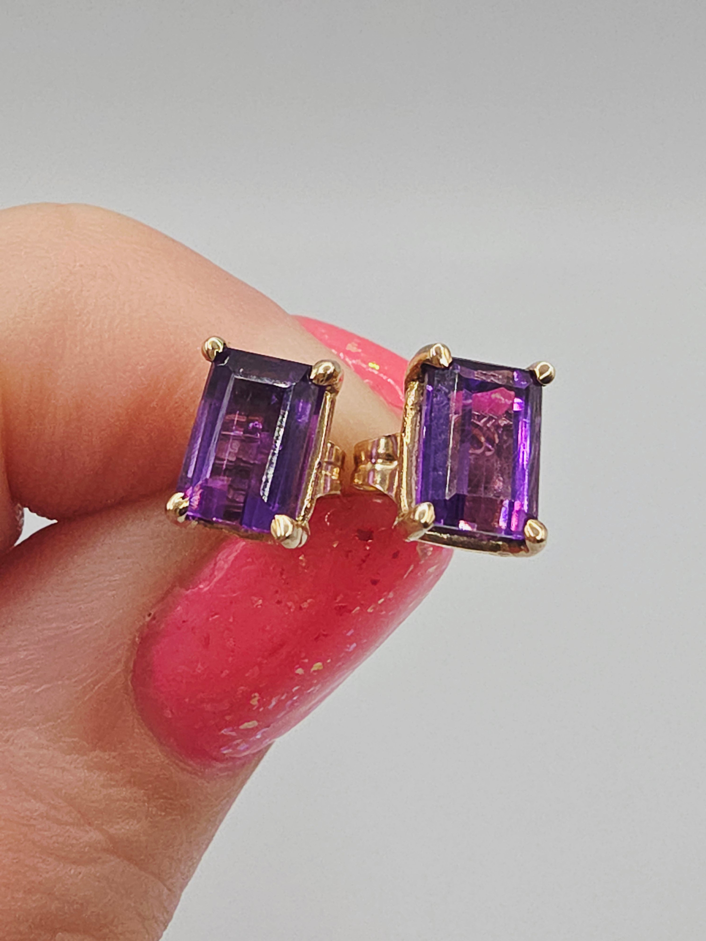 Solid 14K Yellow Gold Emerald Cut Amethyst Stud Earrings