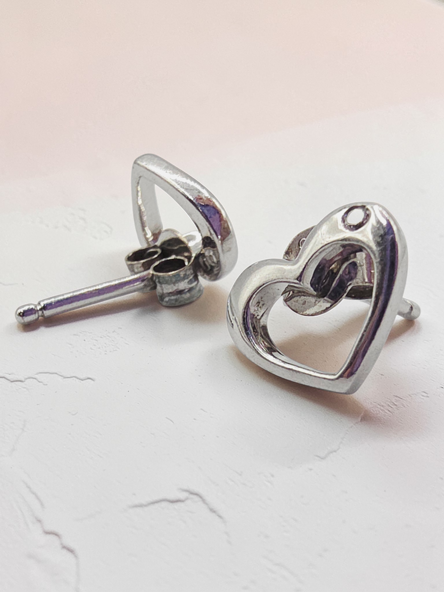925 Sterling Silver Heart Stud Earring with Melee Diamond Accents