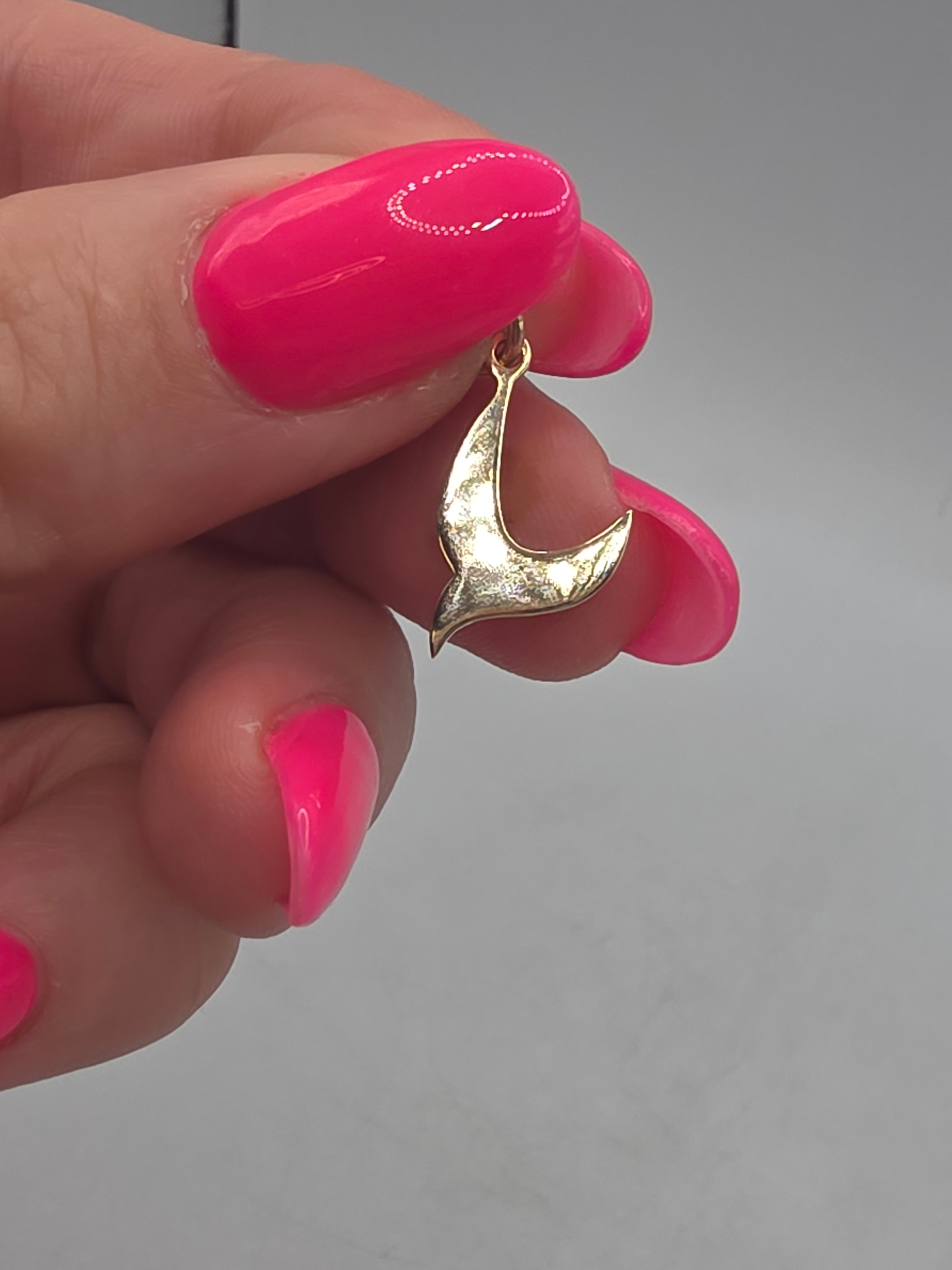 RETIRED James Avery Solid 14K Gold Asymetrical Descending Dove Silhouette Charm