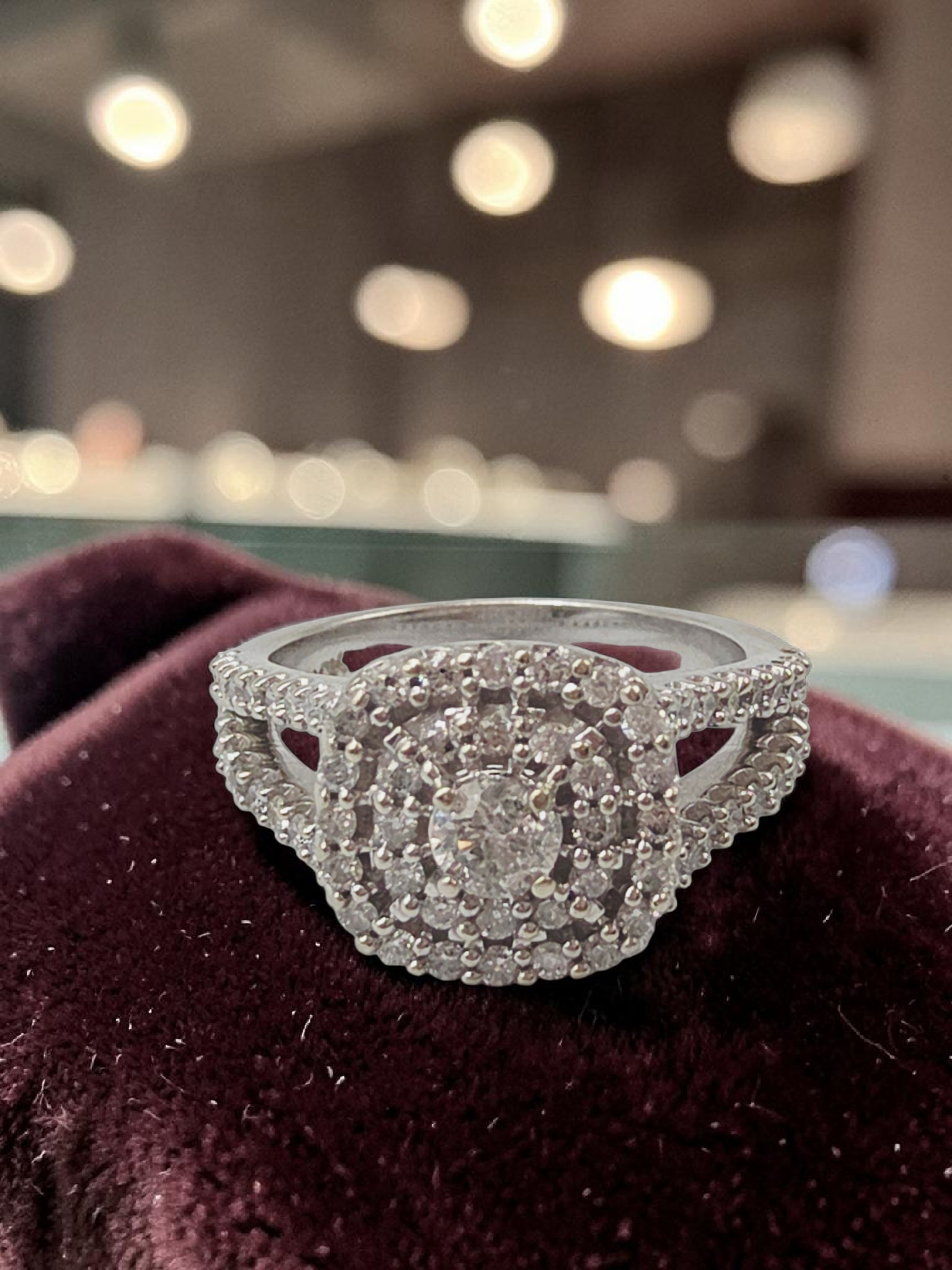 Pompeii3 Solid 10K White Gold Diamond Engagement Ring - Size 7