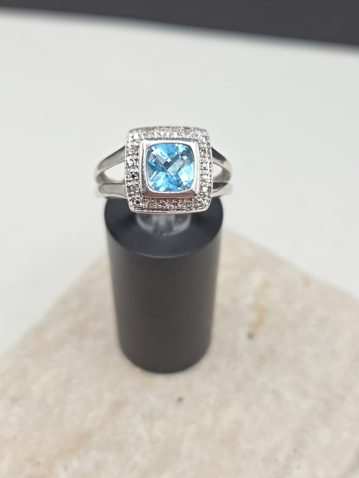 Vintage Pierre Meunier 925 Sterling Silver Blue Topaz Diamond Halo Ring – Size 7