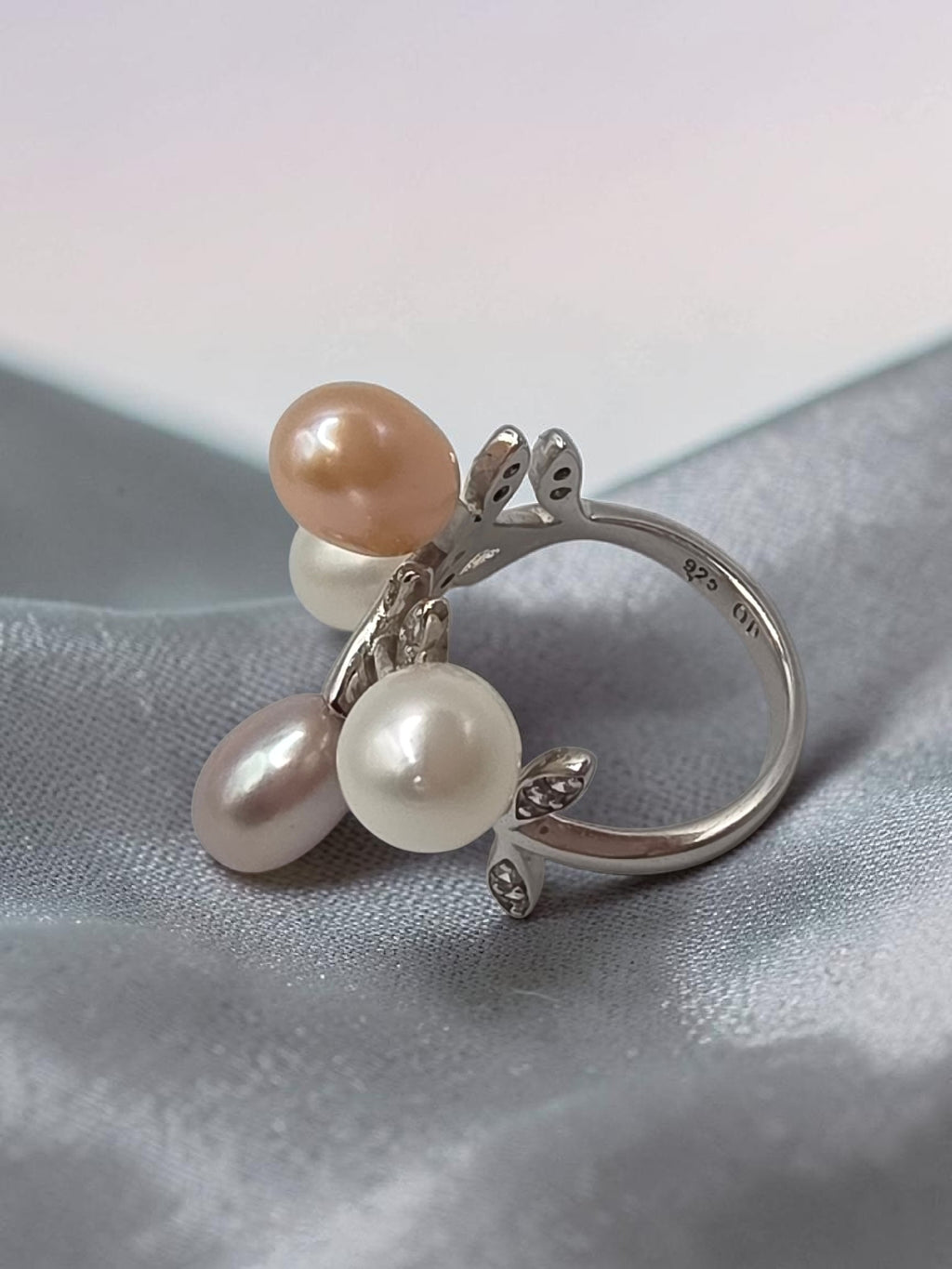 925 Sterling Silver Multi Color Pearl Floral Ring with CZ Leaf Accents - Size 6