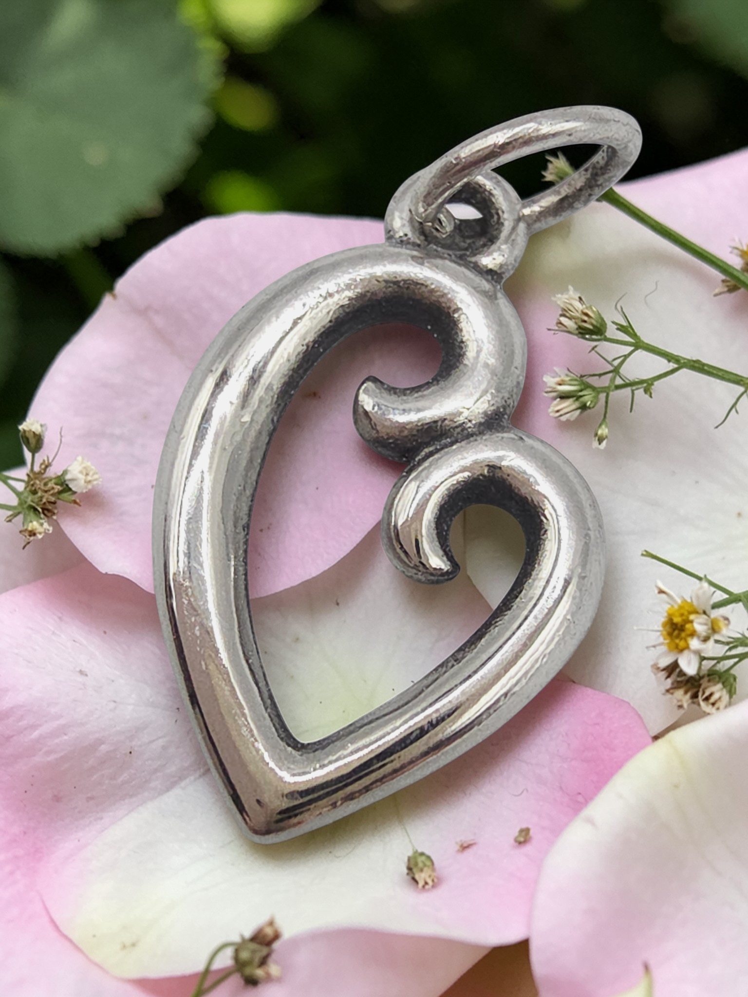 James Avery Mother’s Love 925 Sterling Silver Open Heart Charm Pendant