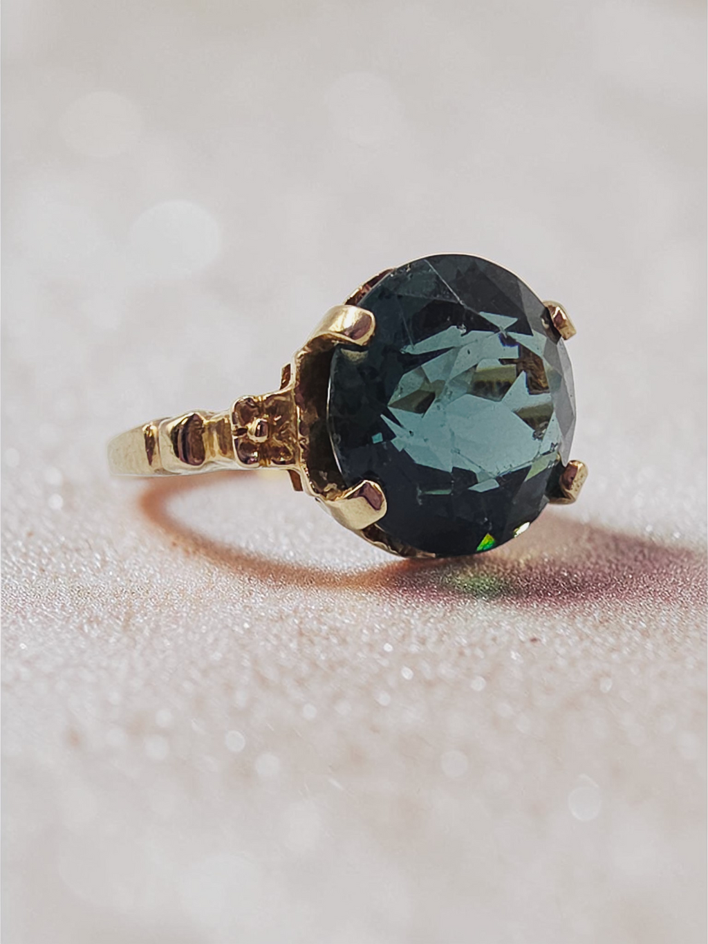 Solid 10K Yellow Gold Ring with Large Round-Cut Teal CZ– Size 5