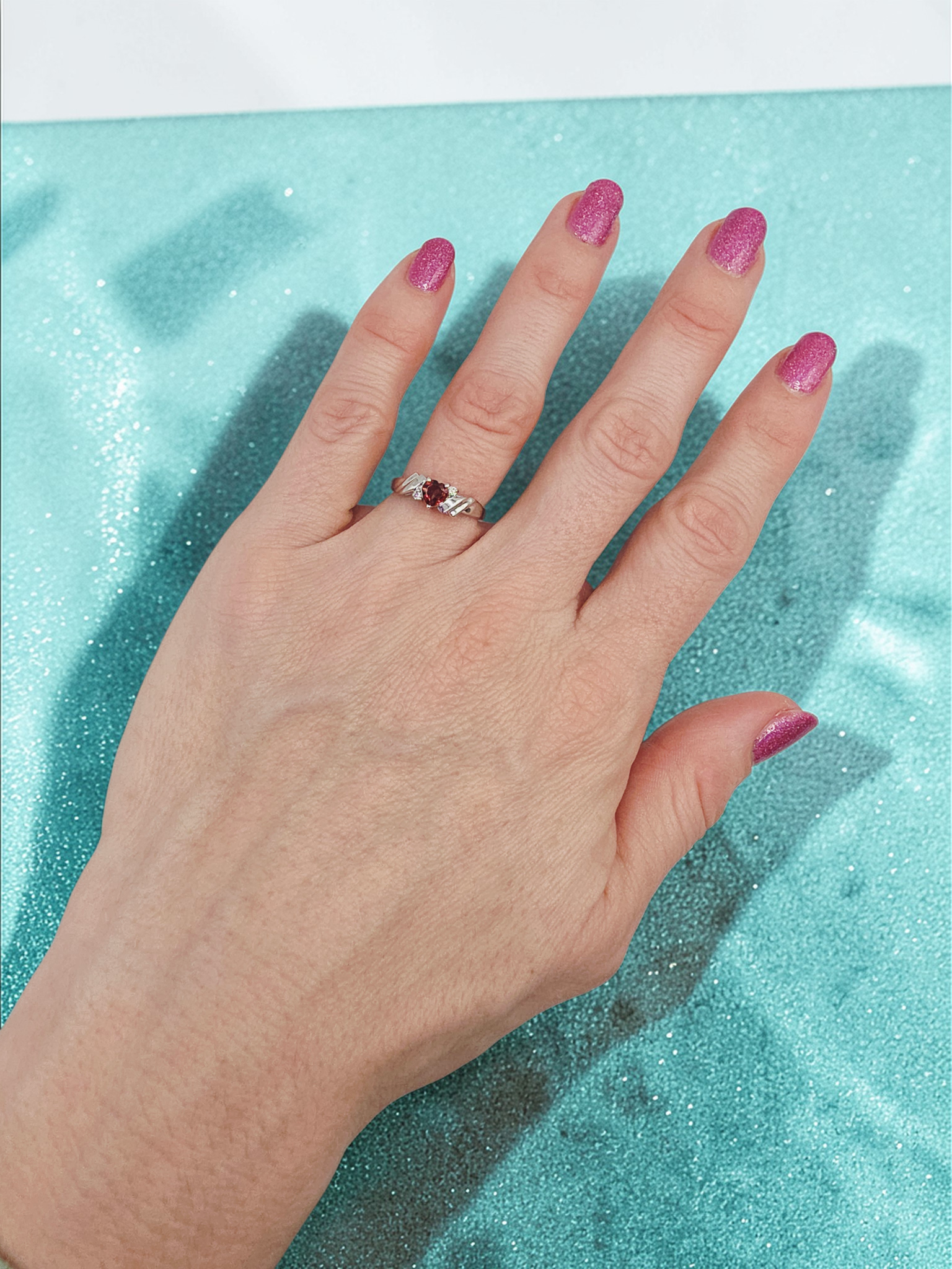 Solid 10K White Gold Ring with Heart Cut Garnet & Diamond Ring Accents - Size 6