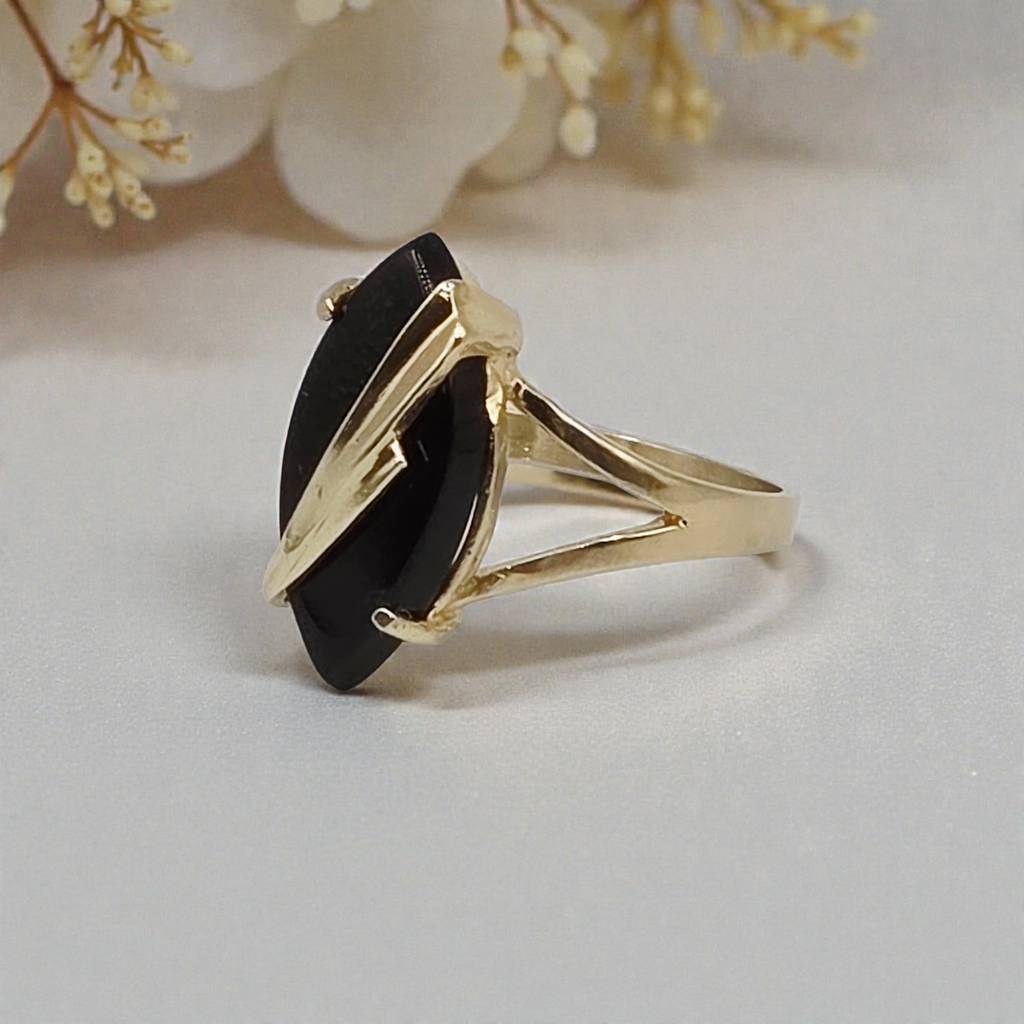 Solid 14K Yellow Gold Ring with Marquise Black Onyx – Size 7.5